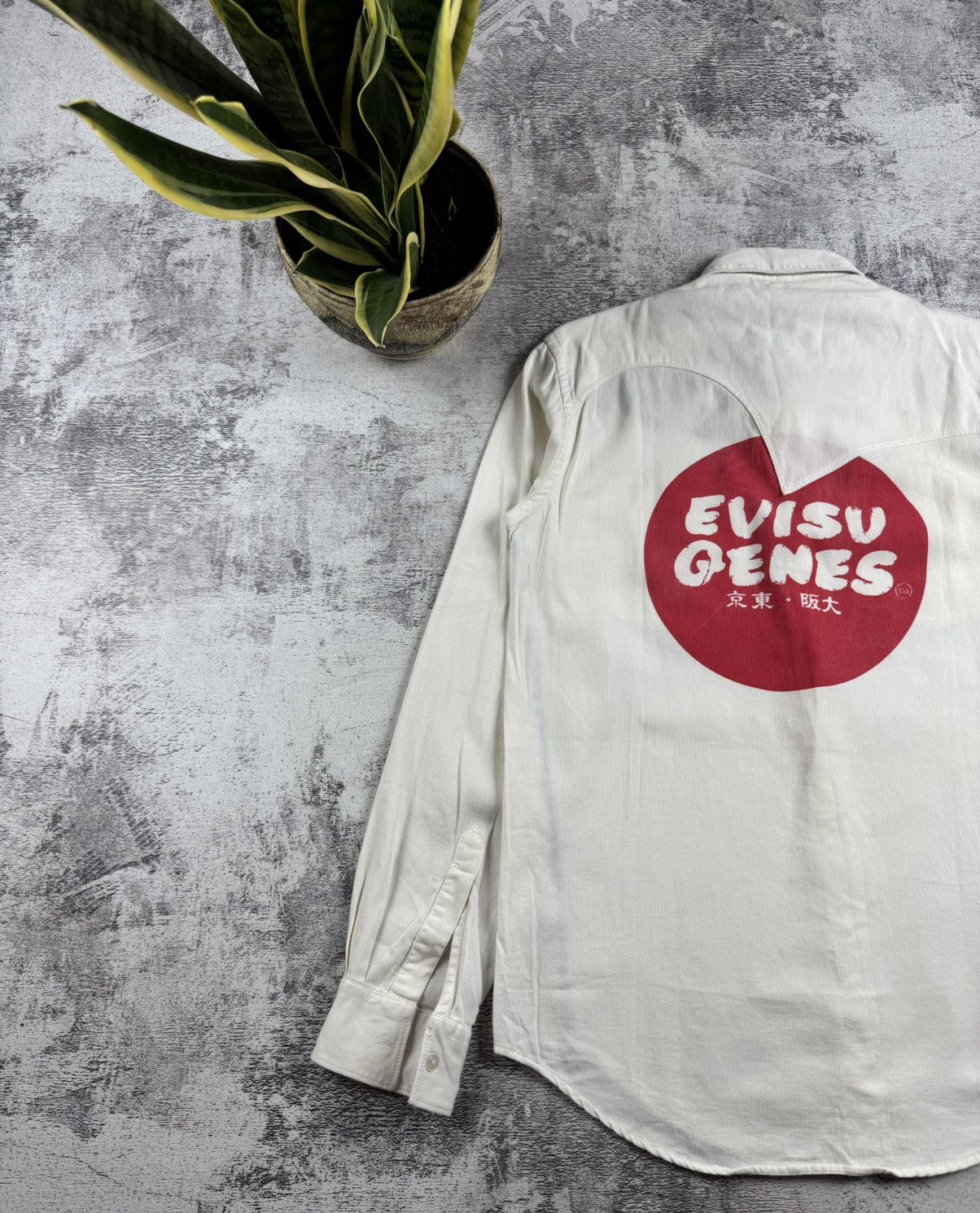 Evisu Evisu Gensis Japan Flag Velour Corduroy Medium Button Longsleeve Shirt Size US M / EU 48-50 / 2 - 3 Thumbnail