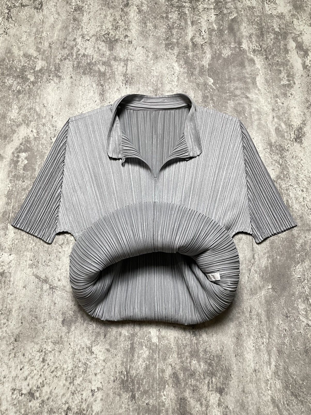 Pleats Please Issey Miyake FREE TAX 🩷 Pleats Please Pleated Button Neck SS Cut And Sewn Size M / US 6-8 / IT 42-44 - 6 Thumbnail