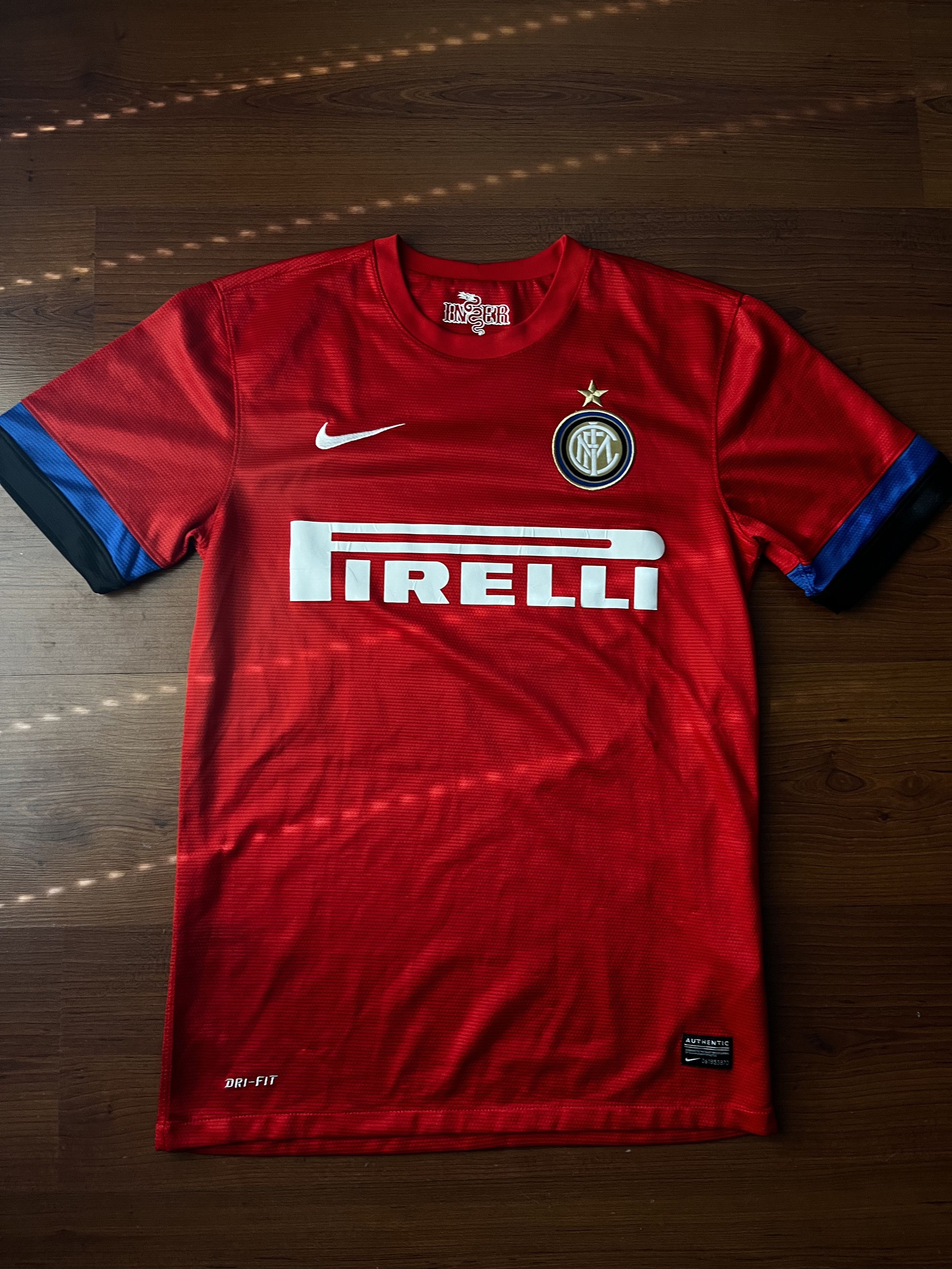 Other *Autographed* Inter FC Nike Cassano no.99 Football Jersey Size US S / EU 44-46 / 1 - 2 Thumbnail