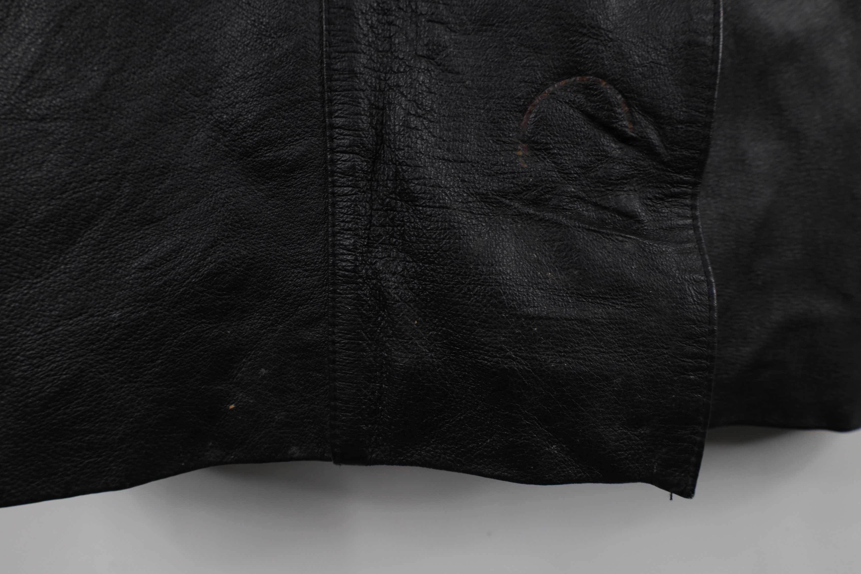 Vintage Vintage 90s Streetwear Goth Paisley Leather Jacket Black Size L / US 10 / IT 46 - 4 Thumbnail