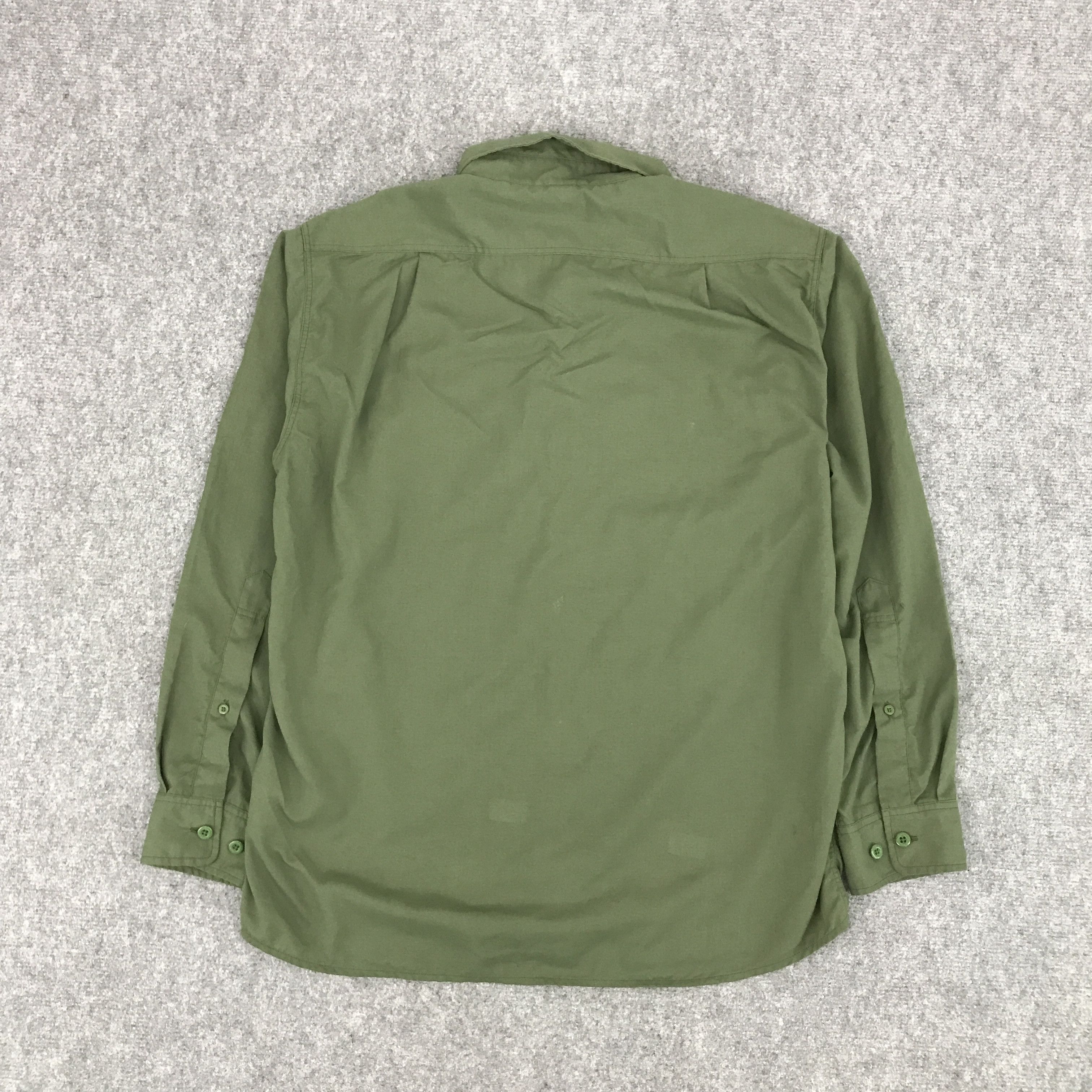 Japanese Brand × Montbell MONT-BELL OUTDOOR GREEN BRAND BUTTON UP TSHIRTS Size US L / EU 52-54 / 3 - 2 Thumbnail