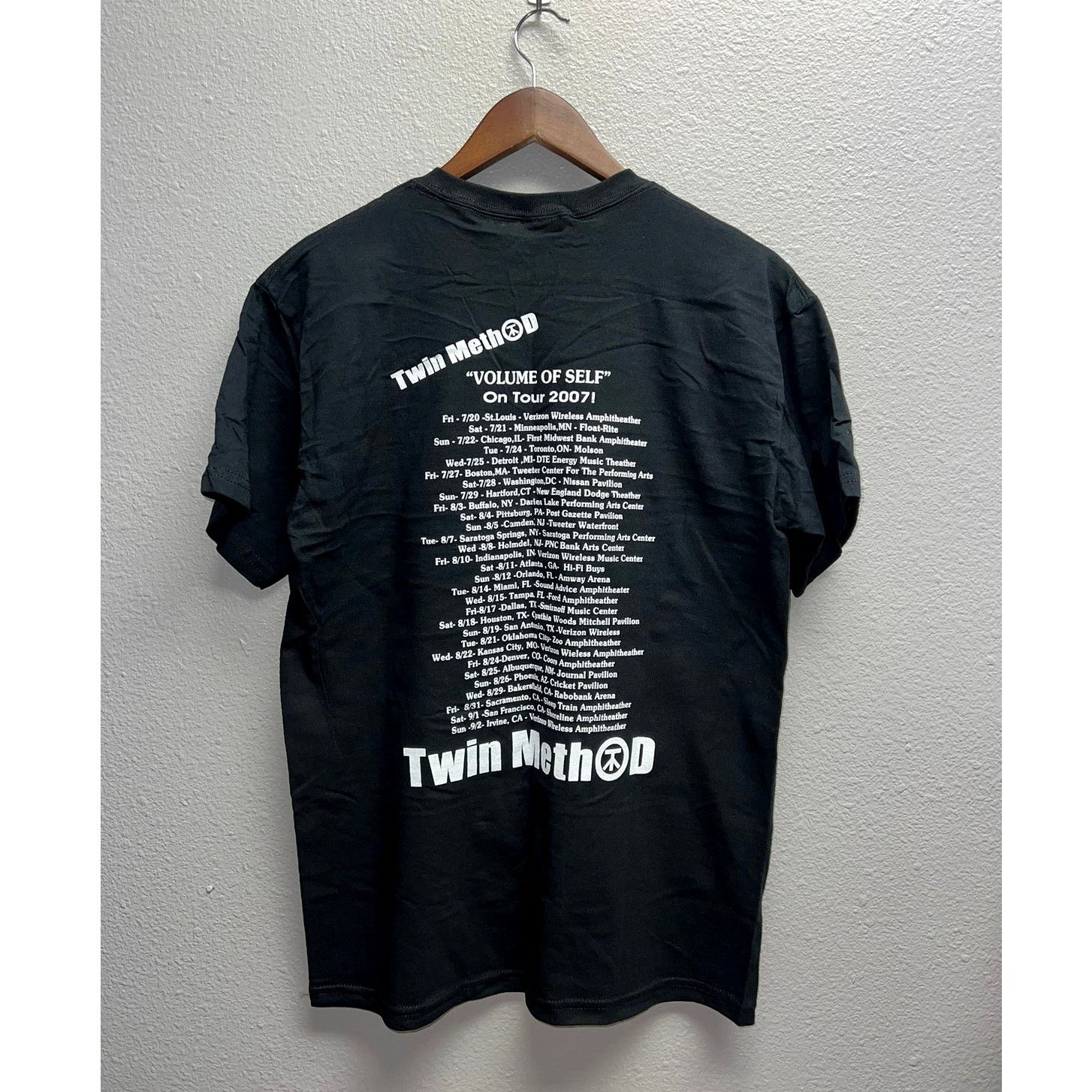 Gildan Nu Metal Shirt 2007 Twin Method Tour M Concert Music Tee Size US M / EU 48-50 / 2 - 6 Thumbnail