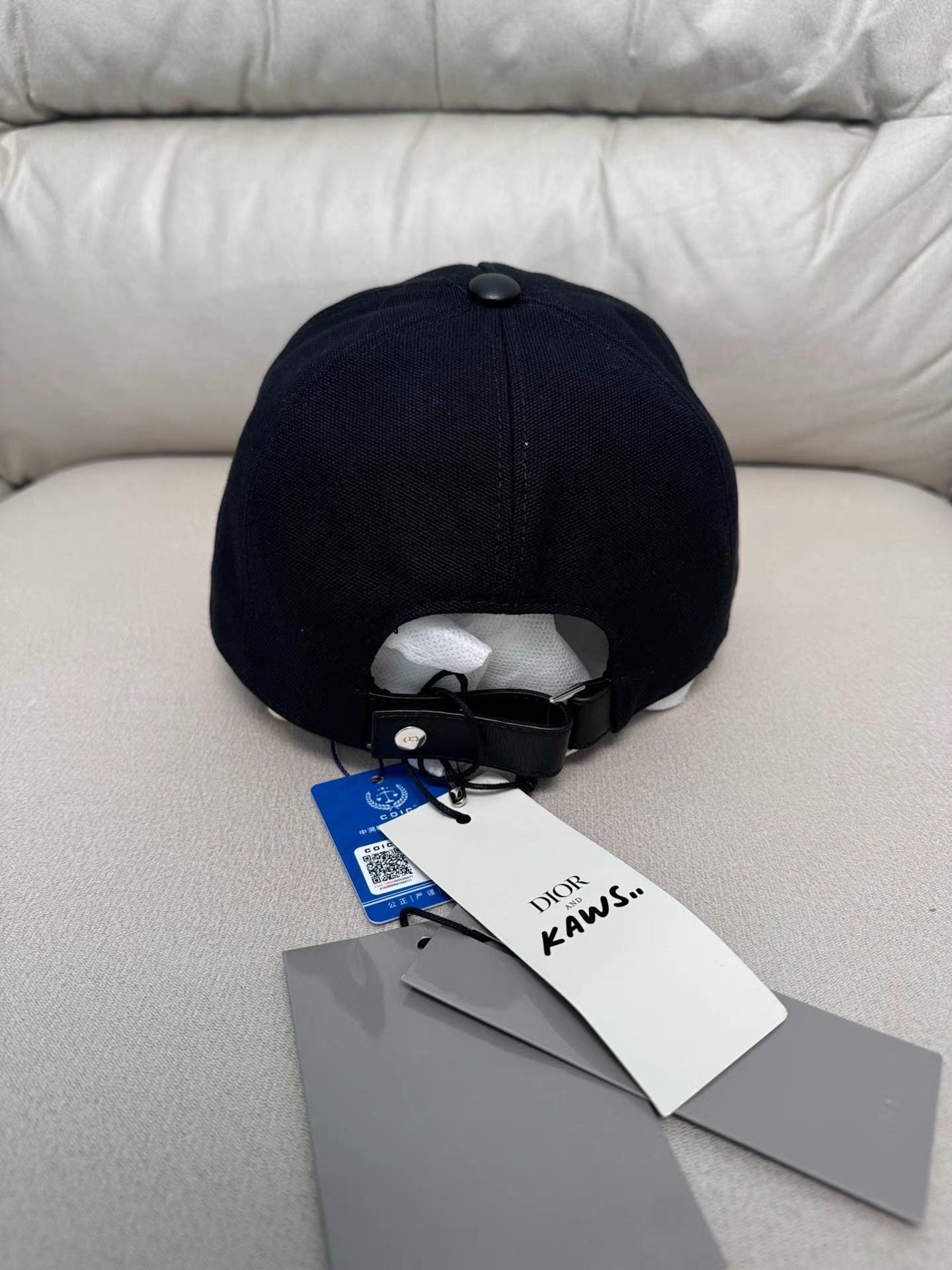 Dior Dior x KAWS Bee Embroidered Baseball Cap K6 Size ONE SIZE - 3 Thumbnail