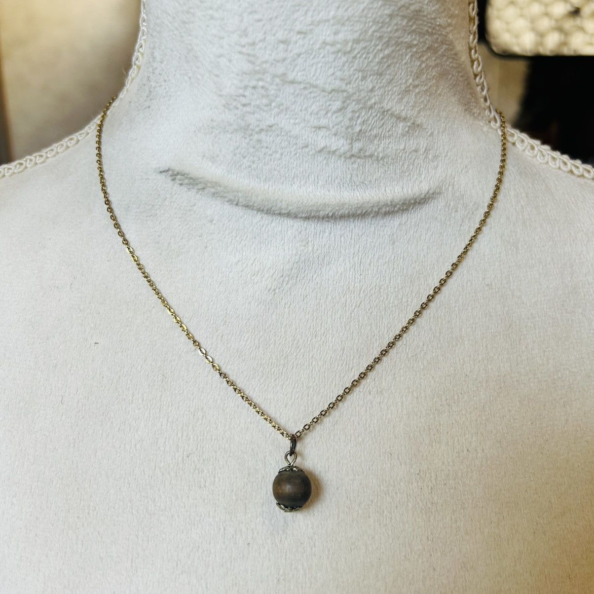 Vintage Handcrafted vintage wood bead pendant on chain necklace Size ONE SIZE - 3 Thumbnail