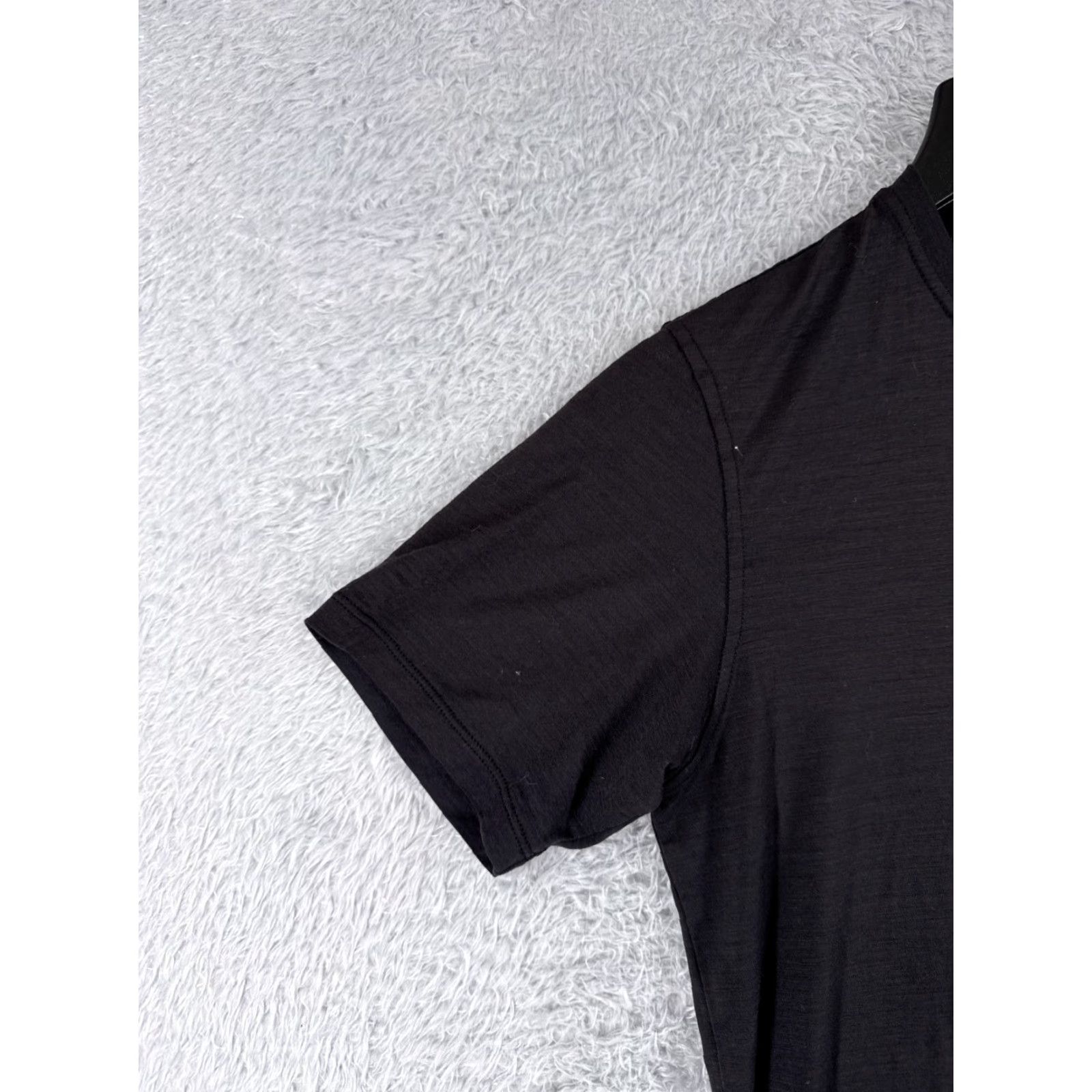 Patagonia VINTAGE Patagoni a Shirt Men Extra Small Black Short Sleeve Crew Neck 100% Polyester Size US XS / EU 42 / 0 - 3 Thumbnail