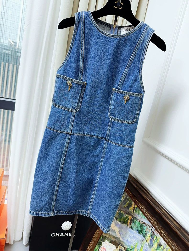 Chanel 22k jewel buckle blue denim sleeveless dress
