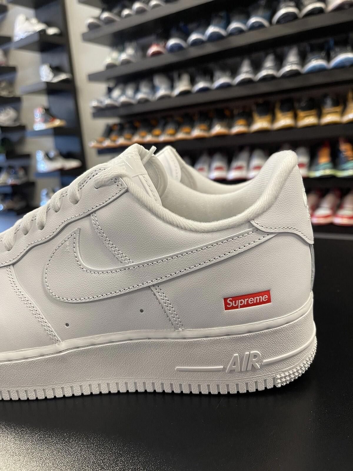 Nike Size 12 - Nike Air Force 1 Low x Supreme White (CU9225-100) Size US 12 / EU 45 - 5 Thumbnail
