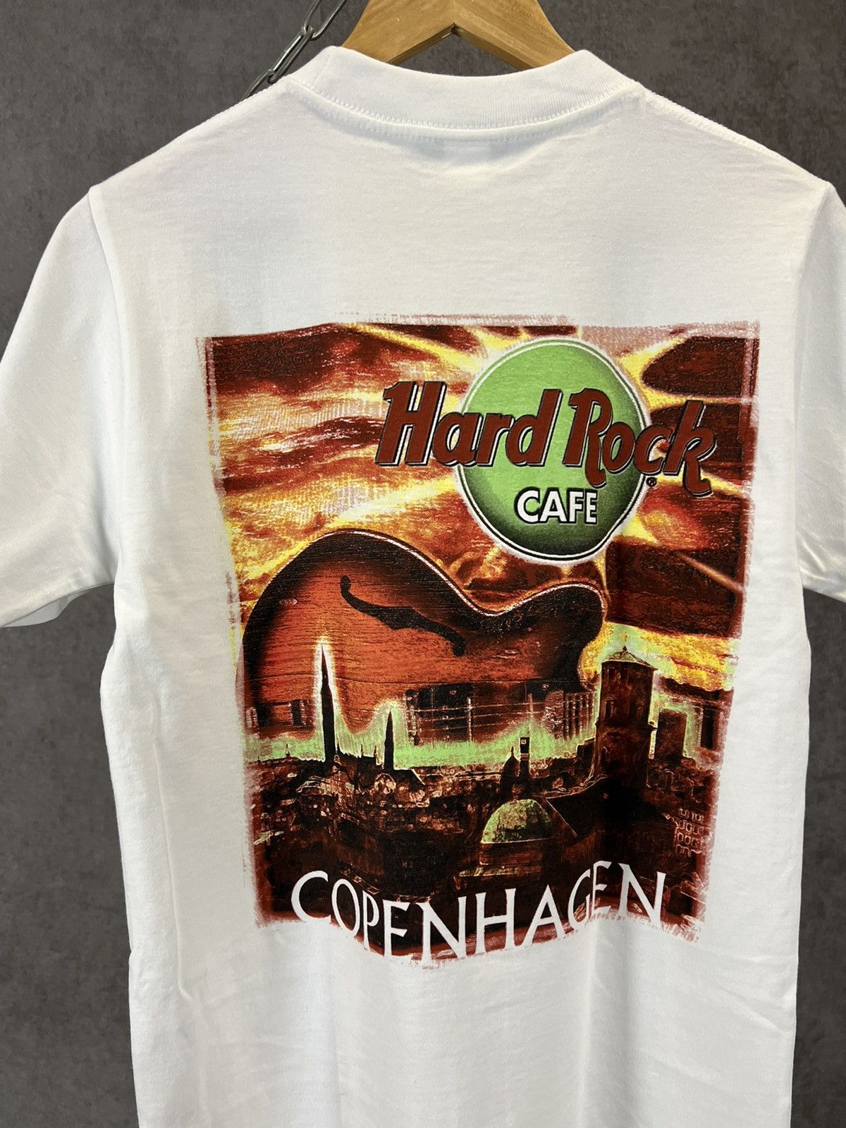 Hard Rock Cafe Hard Rock Cafe Copenhagen vintage tee Size US S / EU 44-46 / 1 - 7 Thumbnail