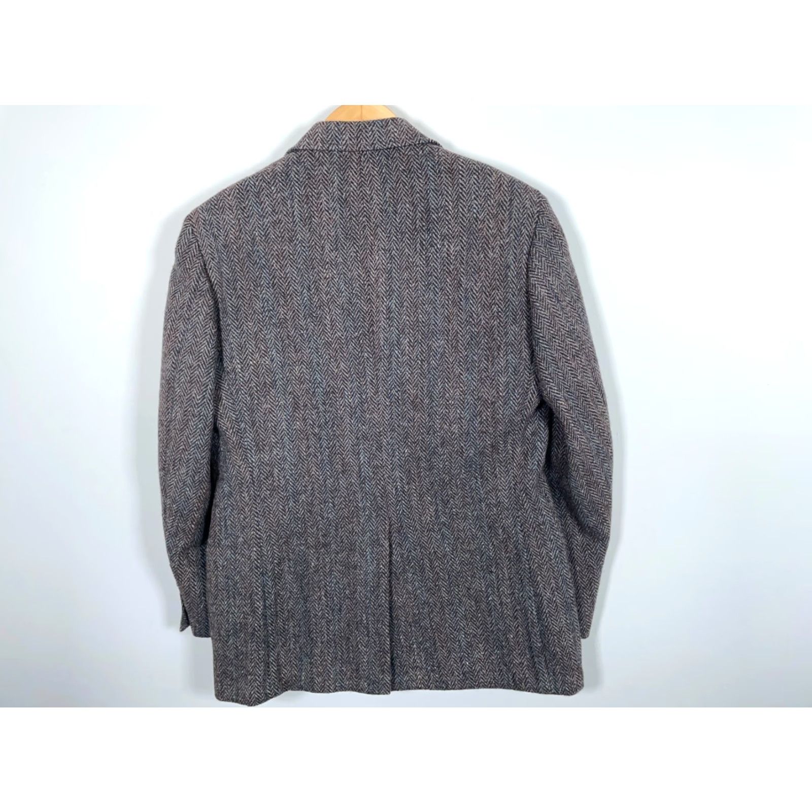 Harris Tweed VINTAGE Harris Tweed Blazer Men’s 40 Regular Gray Herringbone Wool Classic Preppy Size 40R - 3 Thumbnail