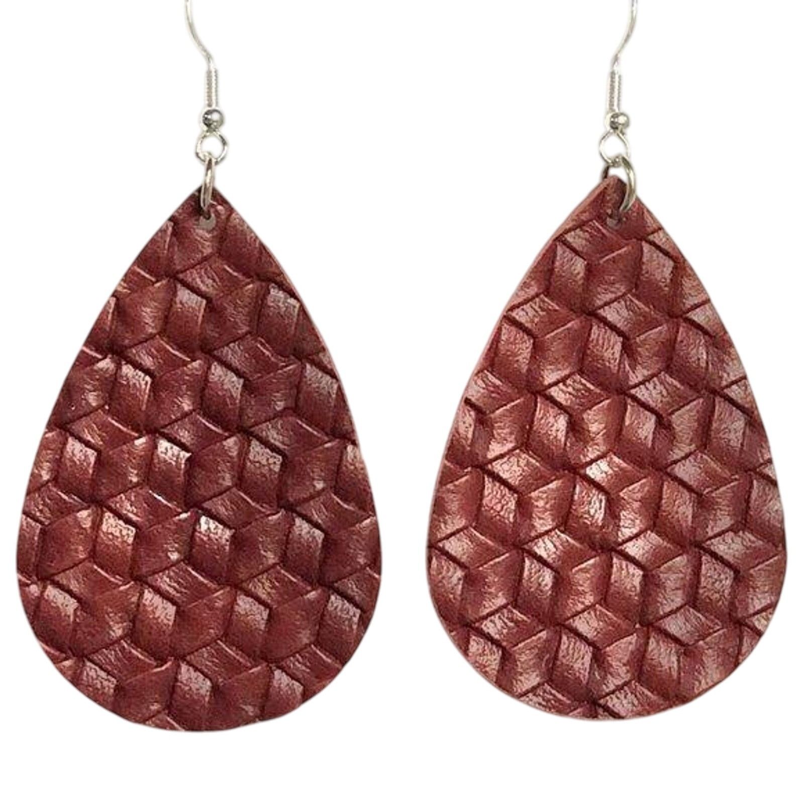 Other Lightweight Maroon Faux Leather Weave Teardrop Hook Earrings Size ONE SIZE - 1 Preview