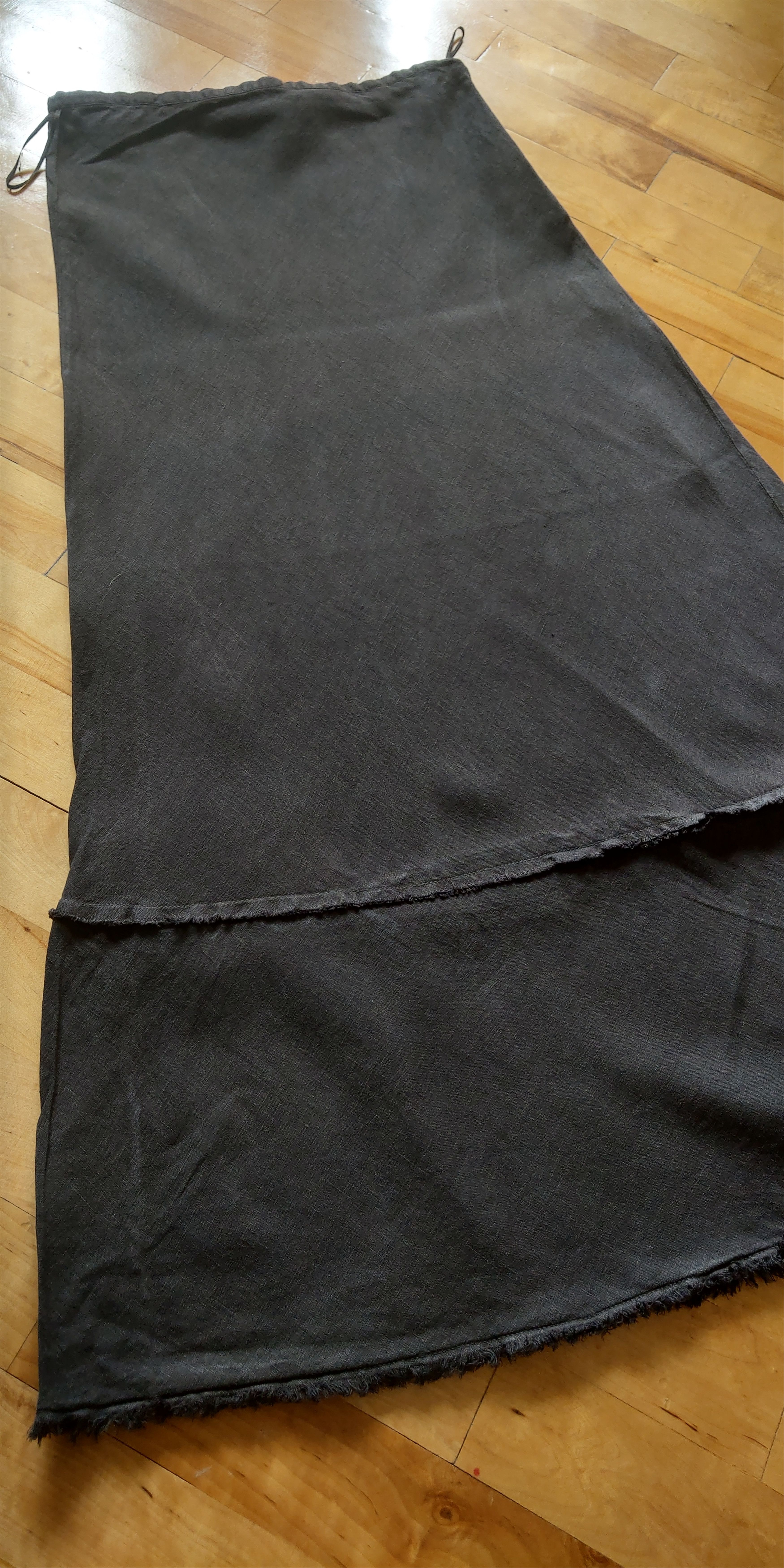 Vintage 100% Linen Skirt Vintage Darkfashion Noir Goth Grunge Witch Size 26" / US 2 / IT 38 - 2 Thumbnail