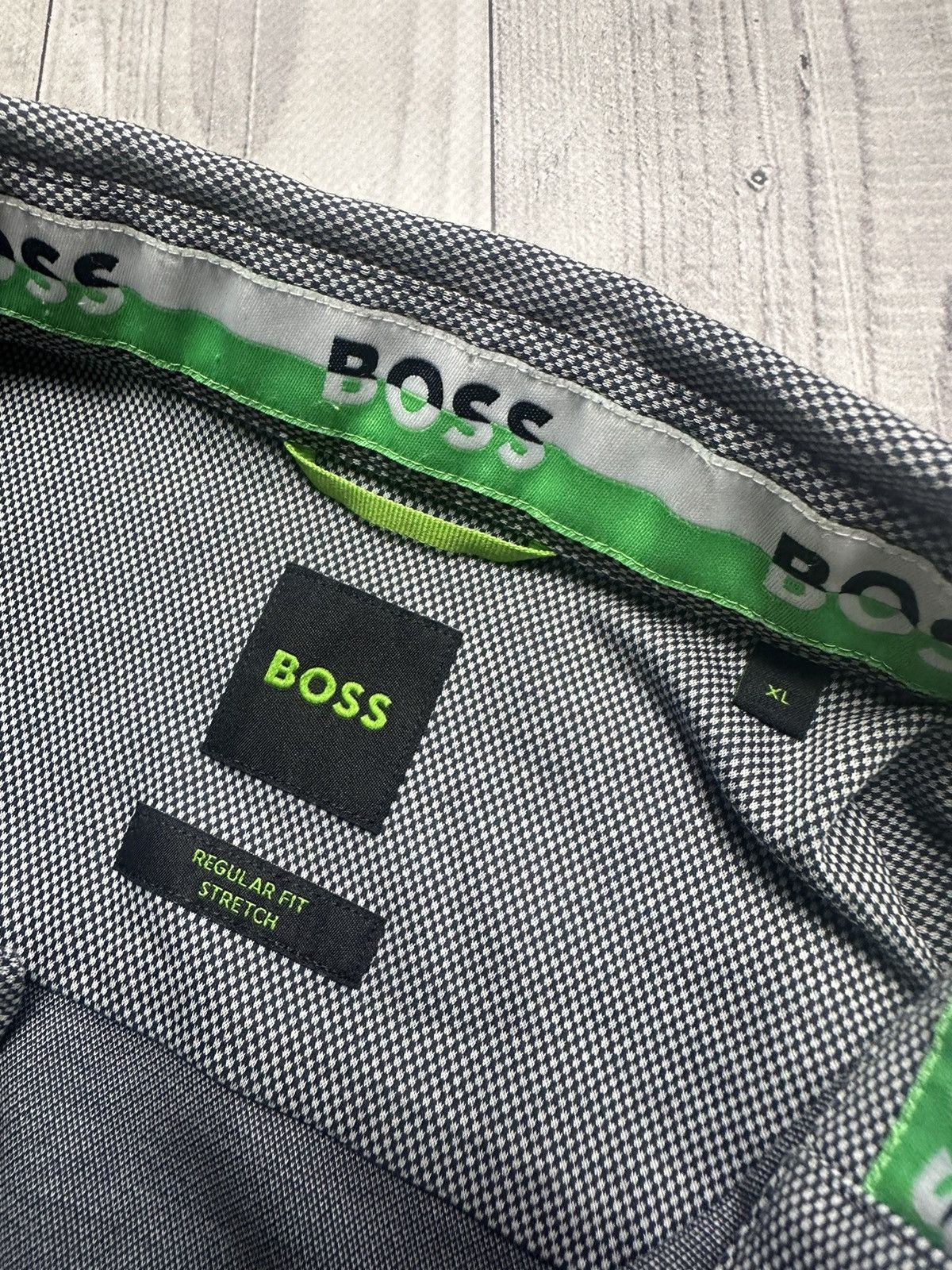 Hugo Boss Hugo Boss shirt logo grey size XL Size US XL / EU 56 / 4 - 5 Thumbnail