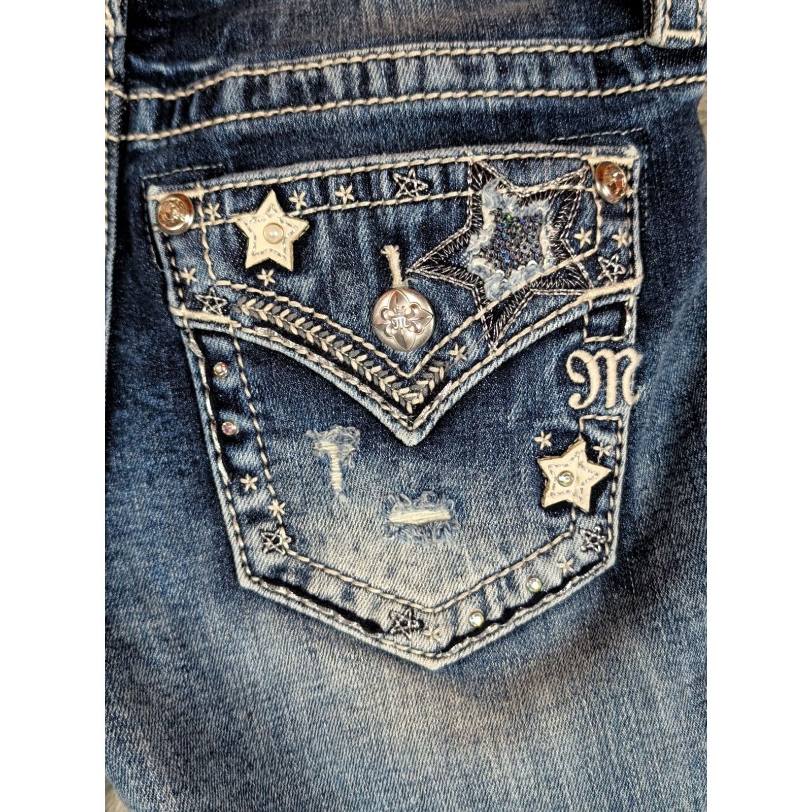 Miss Me Miss Me Jeans Rhinestone Stars And Stripes Mid Rise Ankle Skinny 25 Blue Womens Shirt? Size 42" / US 20 - 3 Thumbnail