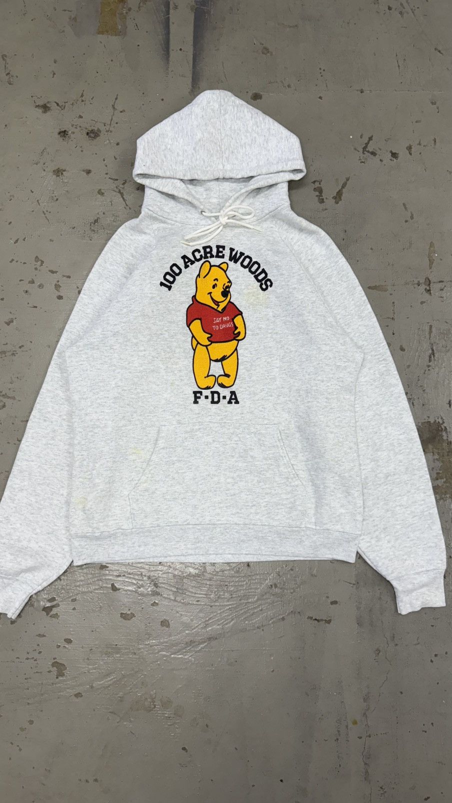 Disney × Fruit Of The Loom × Vintage Vintage 90’s Winnie The Pooh FDA Say No/Yes To Drugs Size US L / EU 52-54 / 3 - 9 Thumbnail
