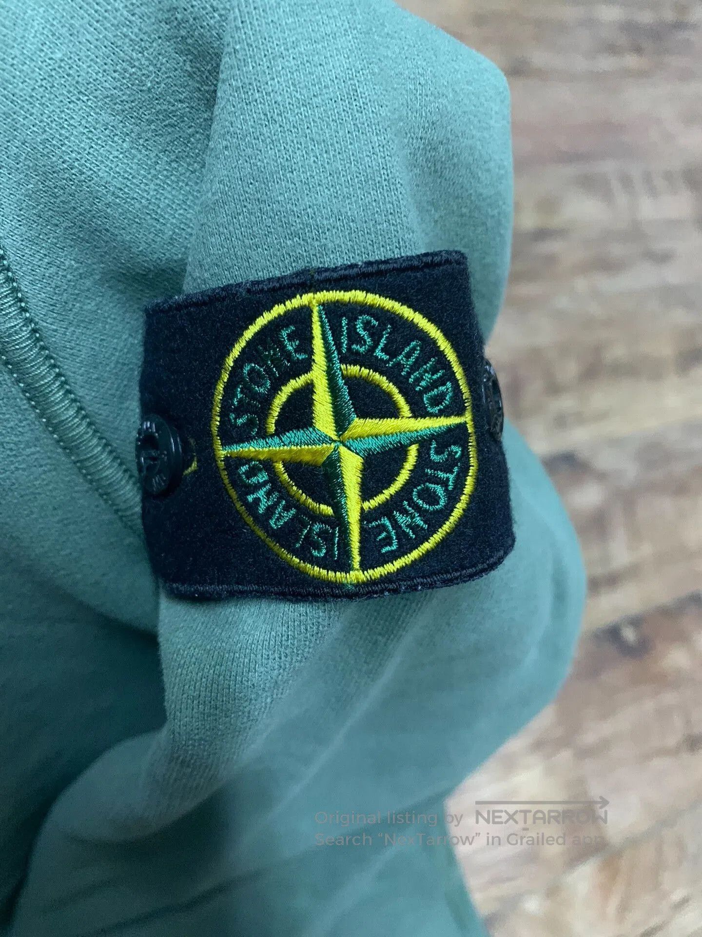 Stone Island stone island green half. Size US L / EU 52-54 / 3 - 5 Thumbnail