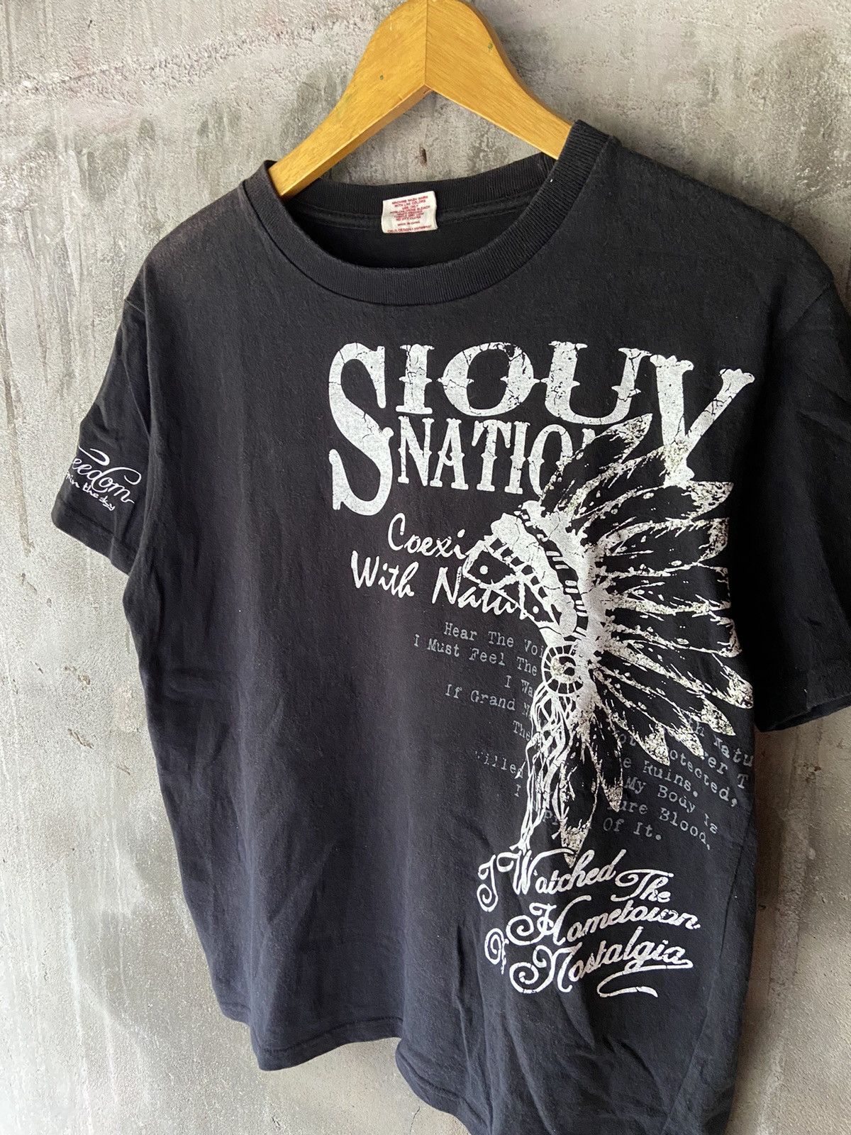 Beauty Beast × Hysteric Glamour × Japanese Brand I WATCHED THE HOMETOWN OF NOSTALGIA OBLO DESIGN TEE Size US S / EU 44-46 / 1 - 3 Thumbnail