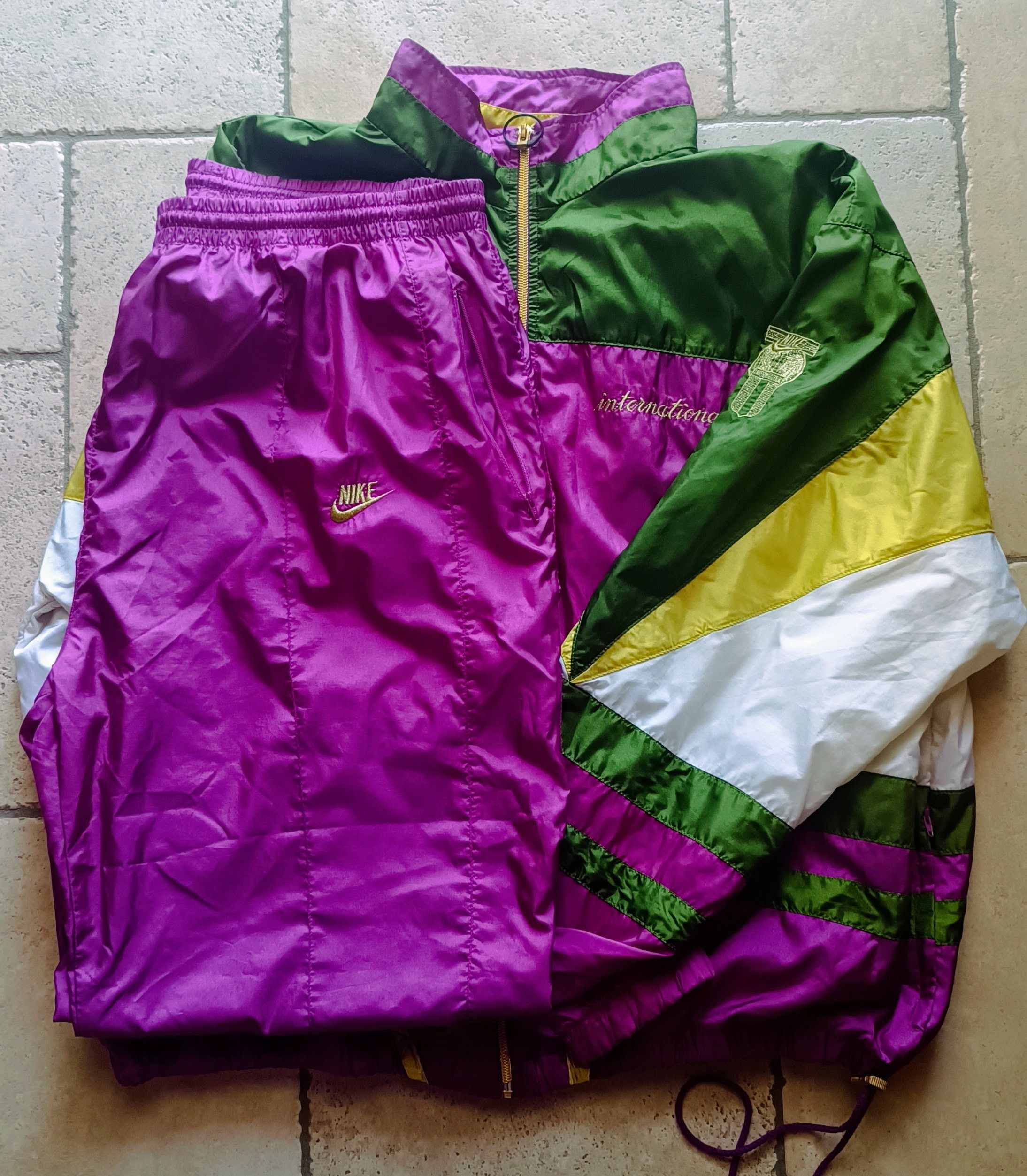 Nike Nike 90s Vintage Tracksuit Set – XXL – Purple/Green Size US XXL / EU 58 / 5 - 2 Thumbnail