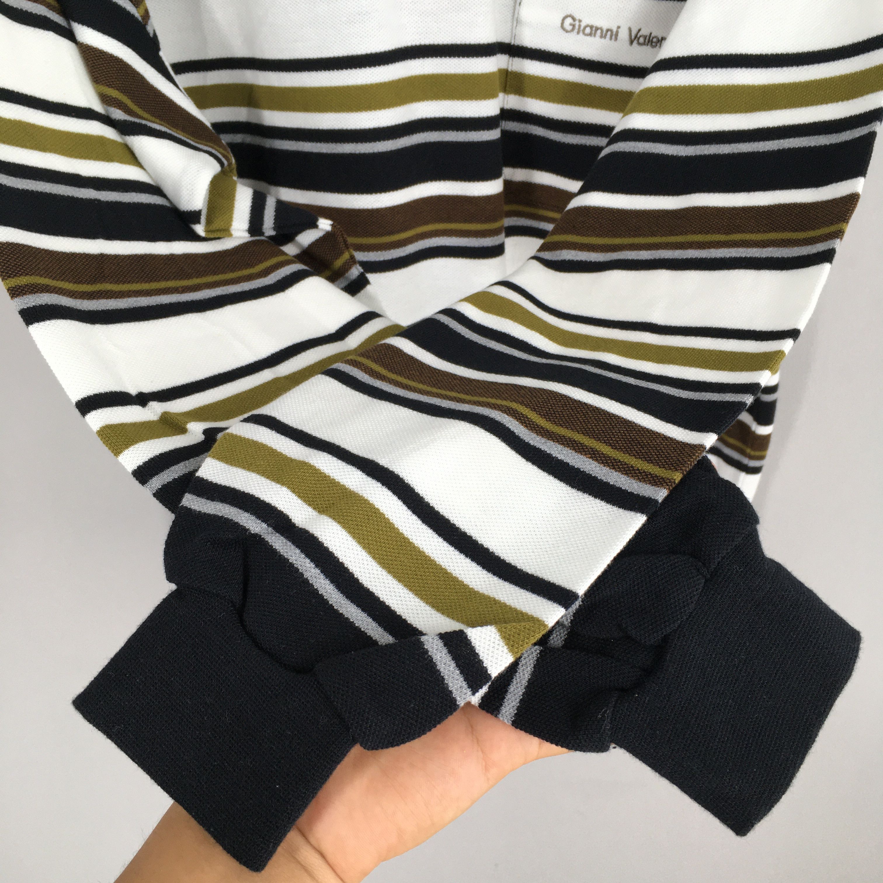 Gianni Valentino Vintage Gianni Valentino Italy Stripes Polos Shirt Medium Size US M / EU 48-50 / 2 - 3 Thumbnail