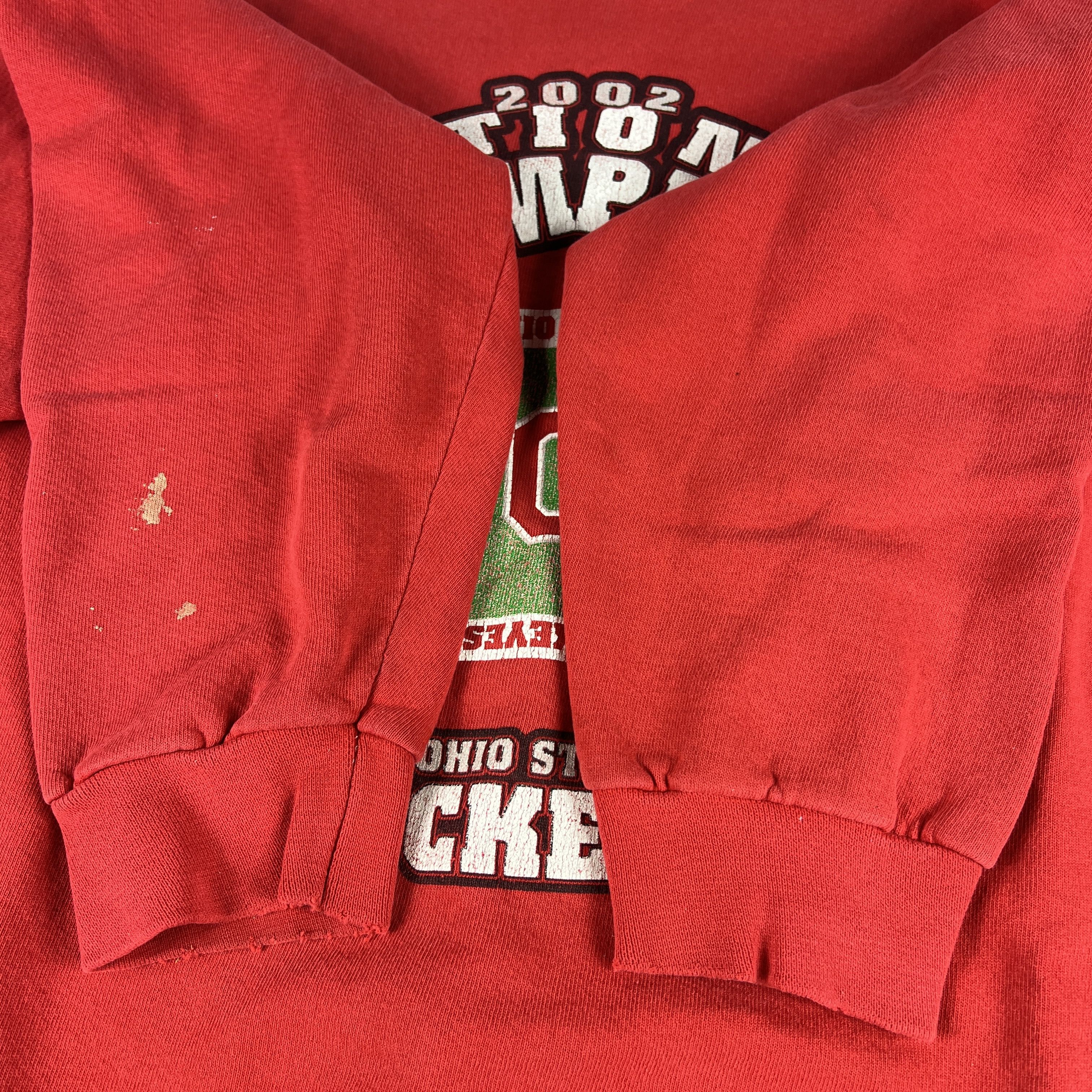 Fruit Of The Loom × NCAA × Vintage Y2K Ohio State Buckeyes Sweatshirt Red Thrashed Crewneck Size US XL / EU 56 / 4 - 4 Thumbnail