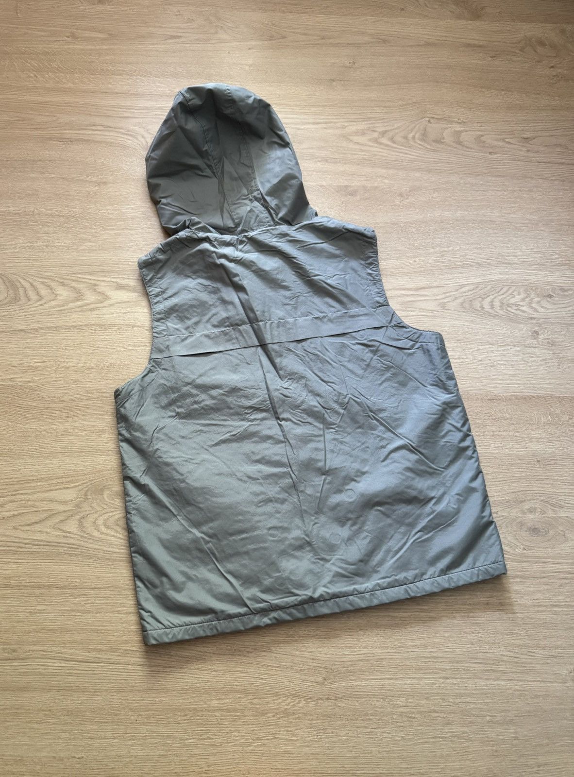 Uniqlo Vintage 00’s Uniqlo Japanese Nylon Vest Size US M / EU 48-50 / 2 - 3 Thumbnail