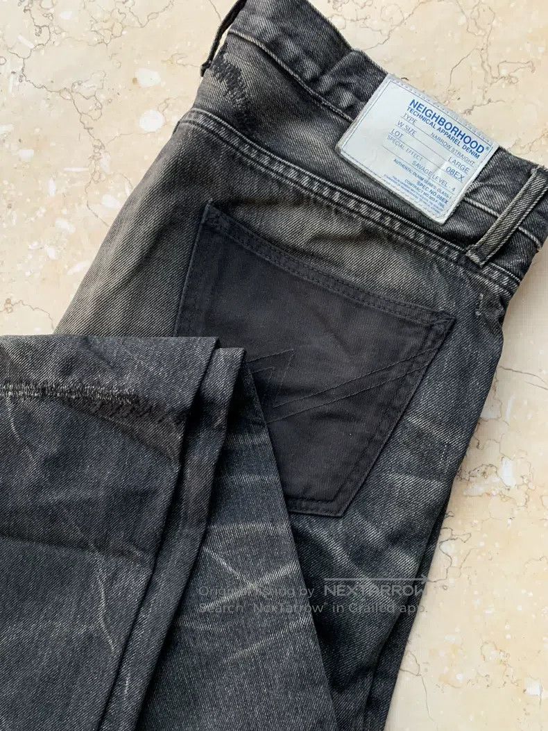 Neighborhood Neighborhood size L Jeans Size US 27 - 4 Thumbnail