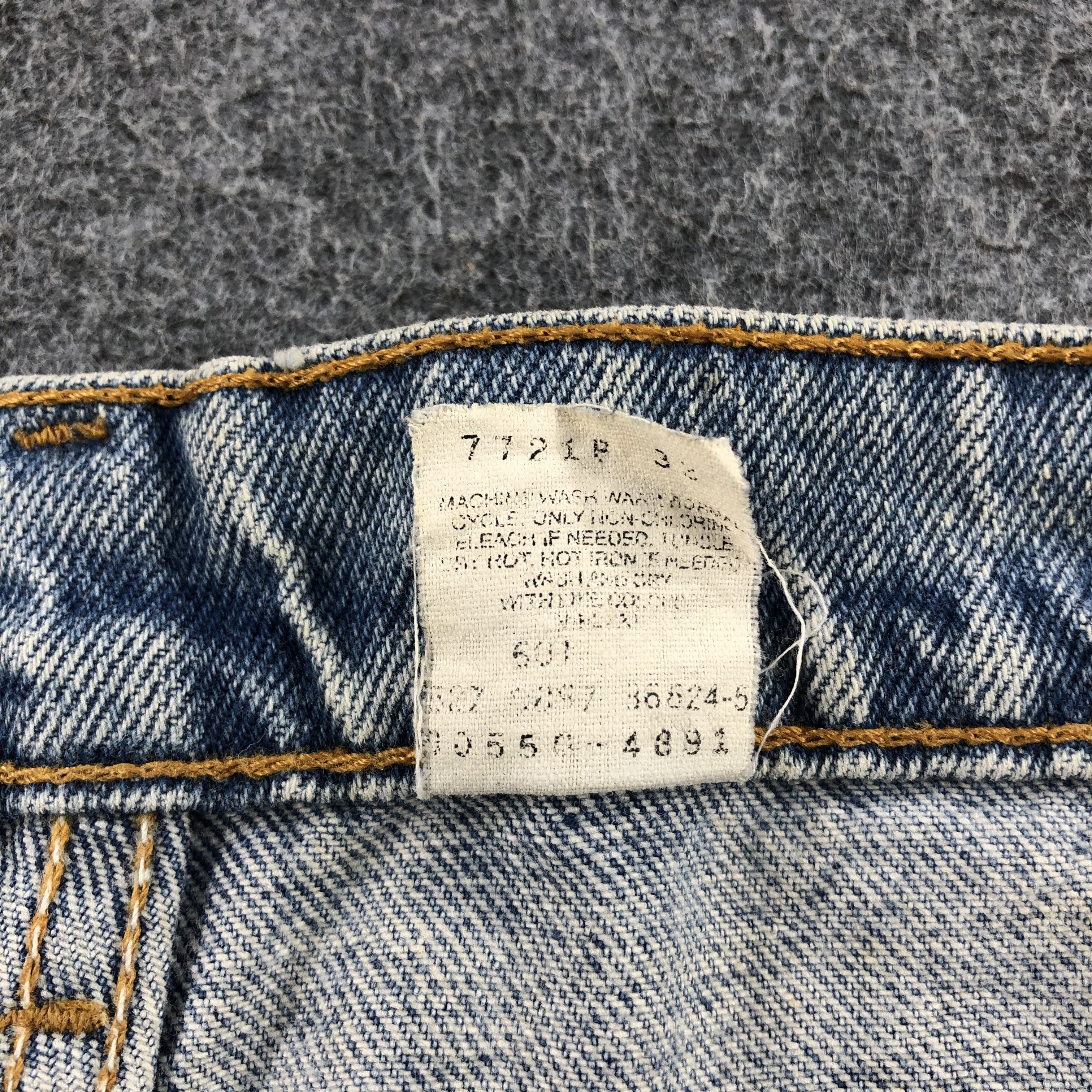 Levi's Vintage Light Wash Levis 550 Jeans-J2184 Size US 32 / EU 48 - 13 Thumbnail