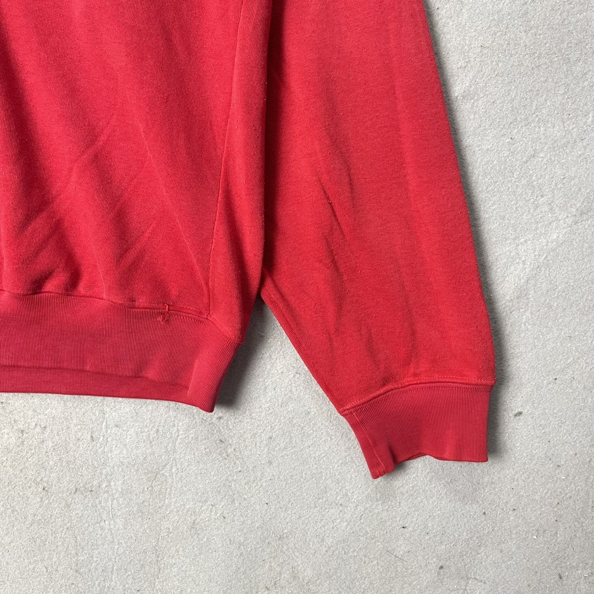 Nike Vintage Nike Script Swoosh Crewneck Sweatshirt Red Size US XL / EU 56 / 4 - 4 Thumbnail