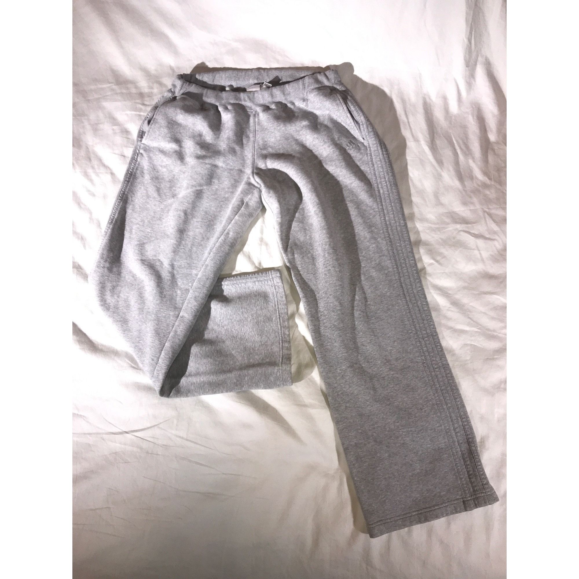 Adidas Adidas Men's Grey 3 Stripe Straight Leg Sweatpants Size US 32 / EU 48 - 1 Thumbnail