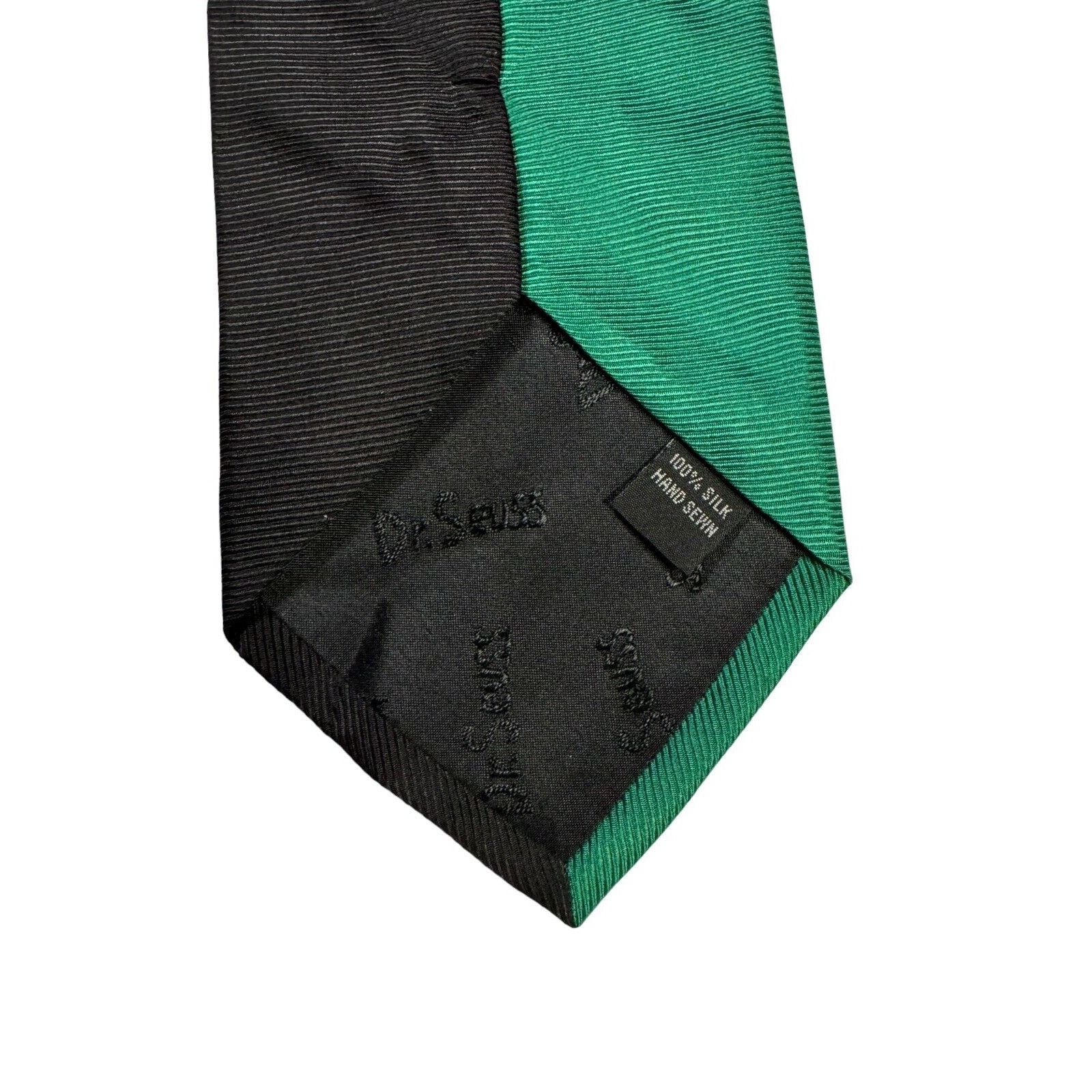 Other Dr Seuss How The Grinch Stole Christmas Cartoon Necktie Size ONE SIZE - 5 Thumbnail