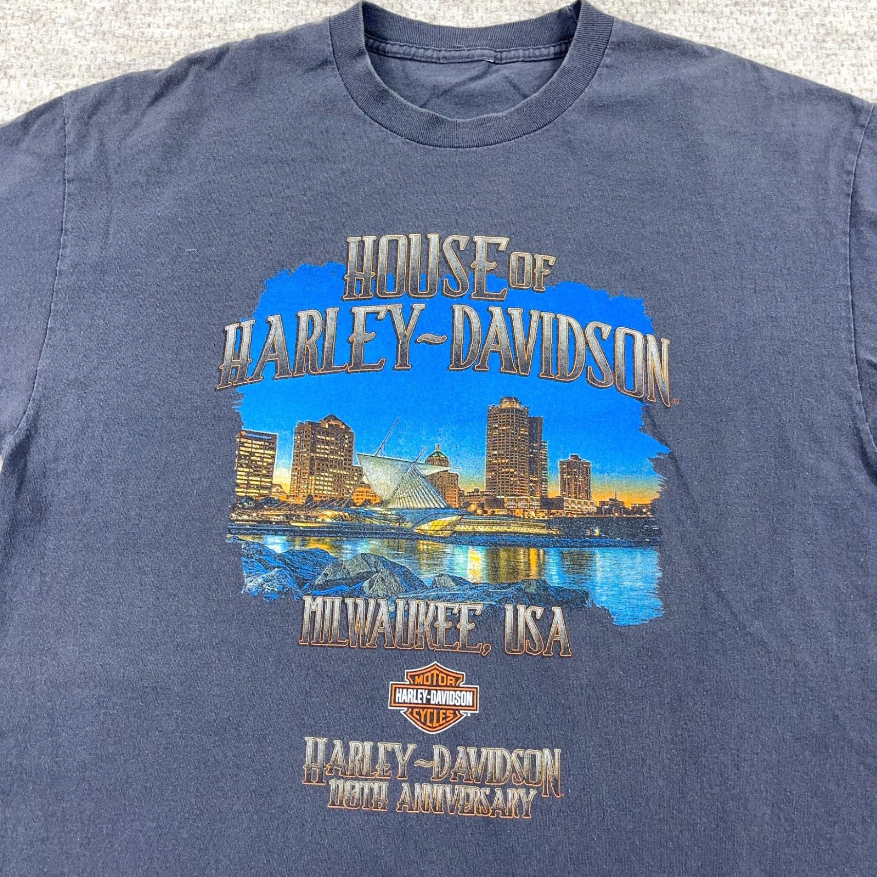 Harley Davidson VINTAGE Harley-Davidson Shirt Men XL Gray 80s Biker Logo Tee - Milwaukee - Adult XL Mens Size US XL / EU 56 / 4 - 3 Thumbnail