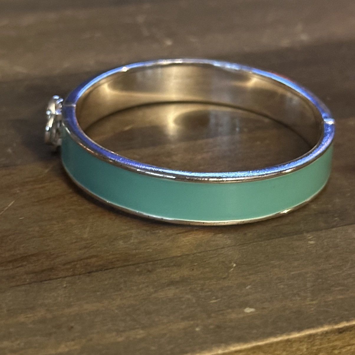 Other Stella & Dot Lindsey turquoise hinged bangle bracelet Size ONE SIZE - 8 Thumbnail