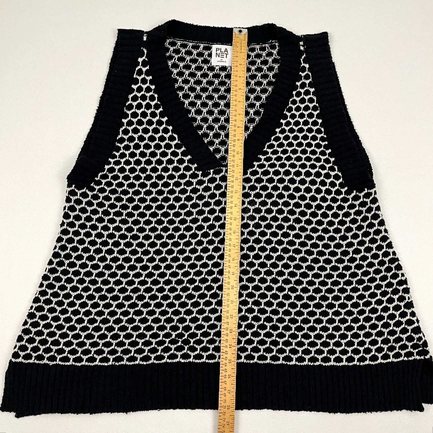 Vintage VINTAGE Planet by Lauren G Sweater Vest Womens OS Black White Knit Abstract Artsy V-Neck Size L / US 10 / IT 46 - 5 Thumbnail