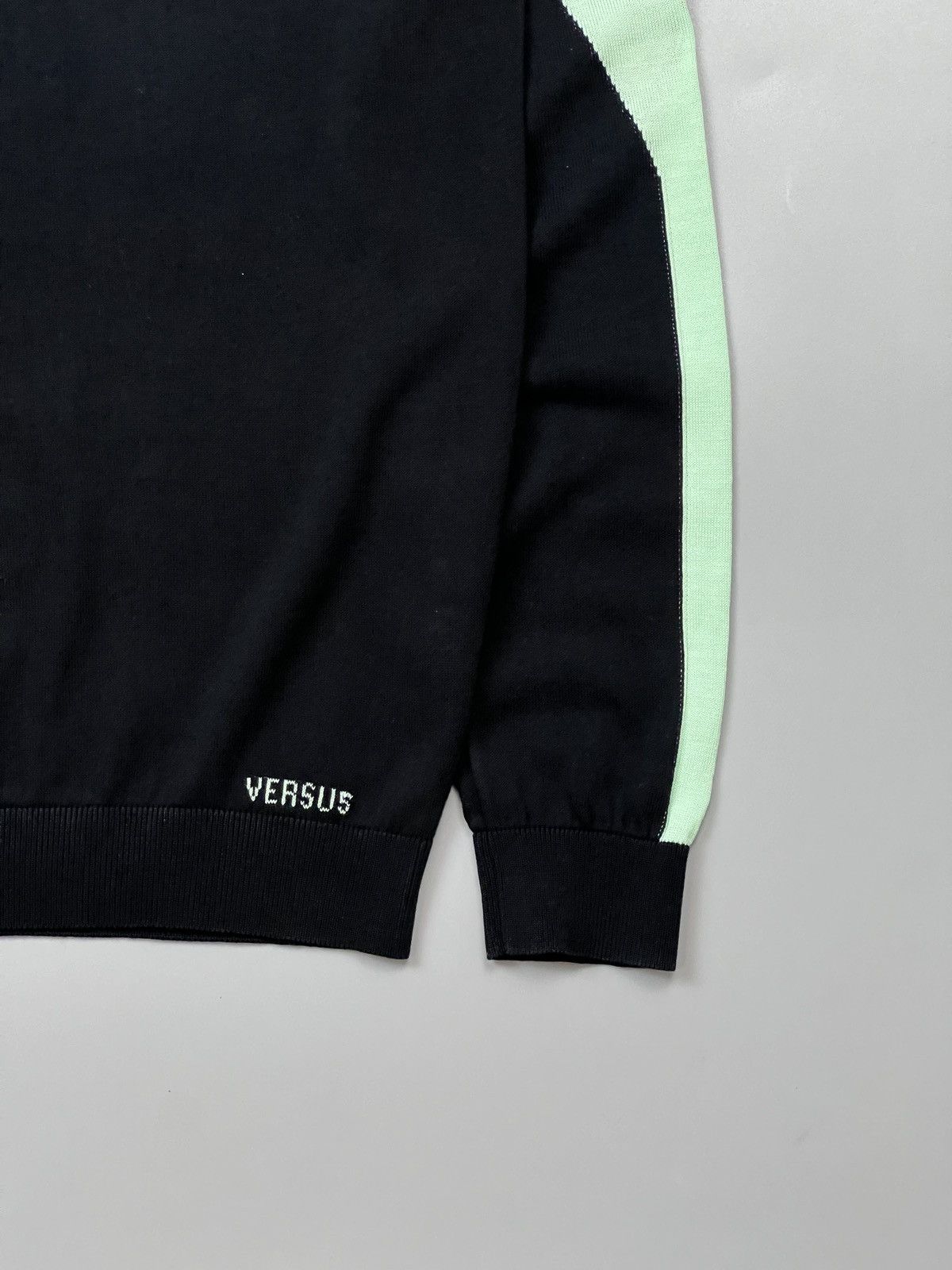 Versace × Versus Versace Versus Versace V Neck Cotton Sweater (Y0469) Size US M / EU 48-50 / 2 - 2 Thumbnail