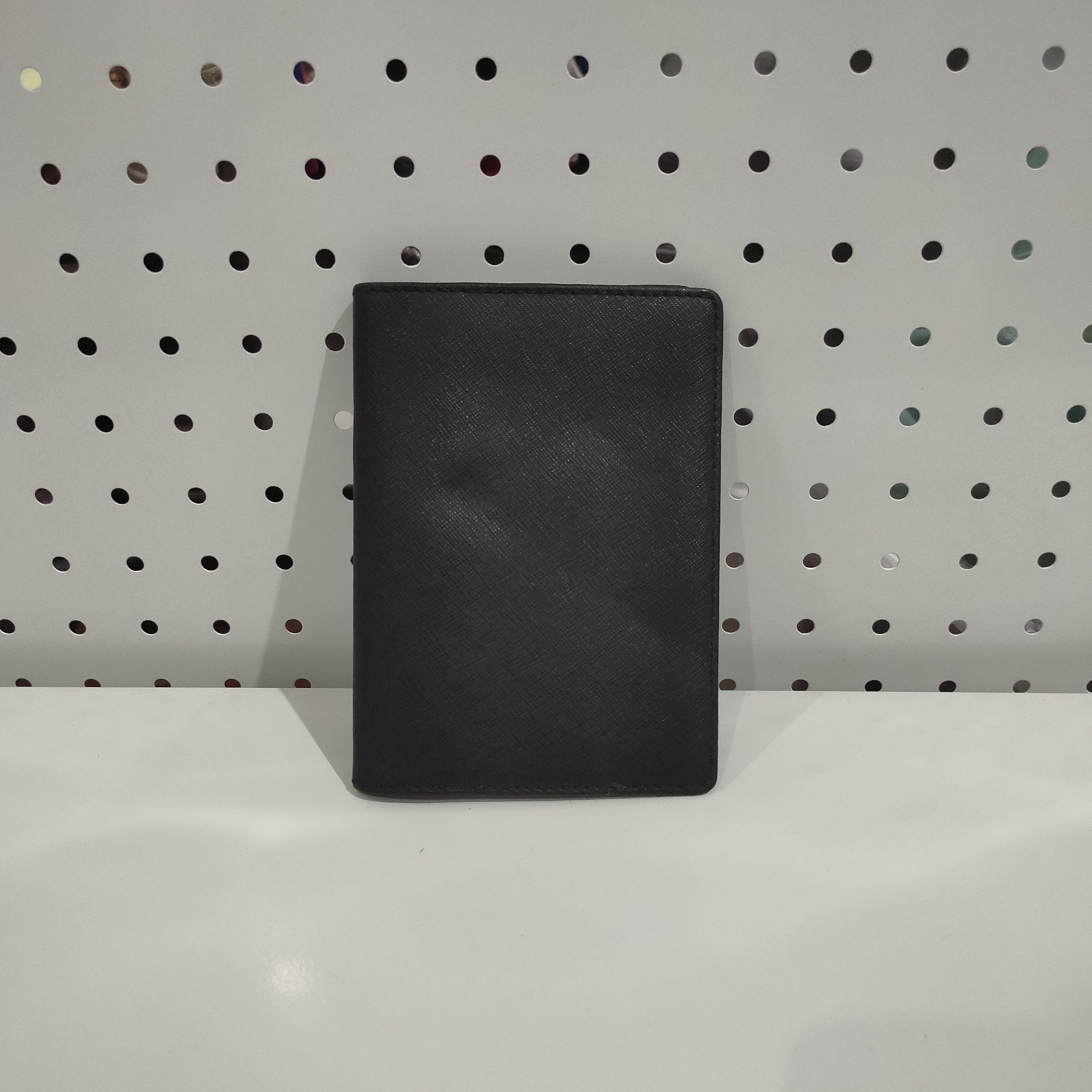 Armani Collezioni 🔥Armani Collezioni passport case Size ONE SIZE - 1 Thumbnail