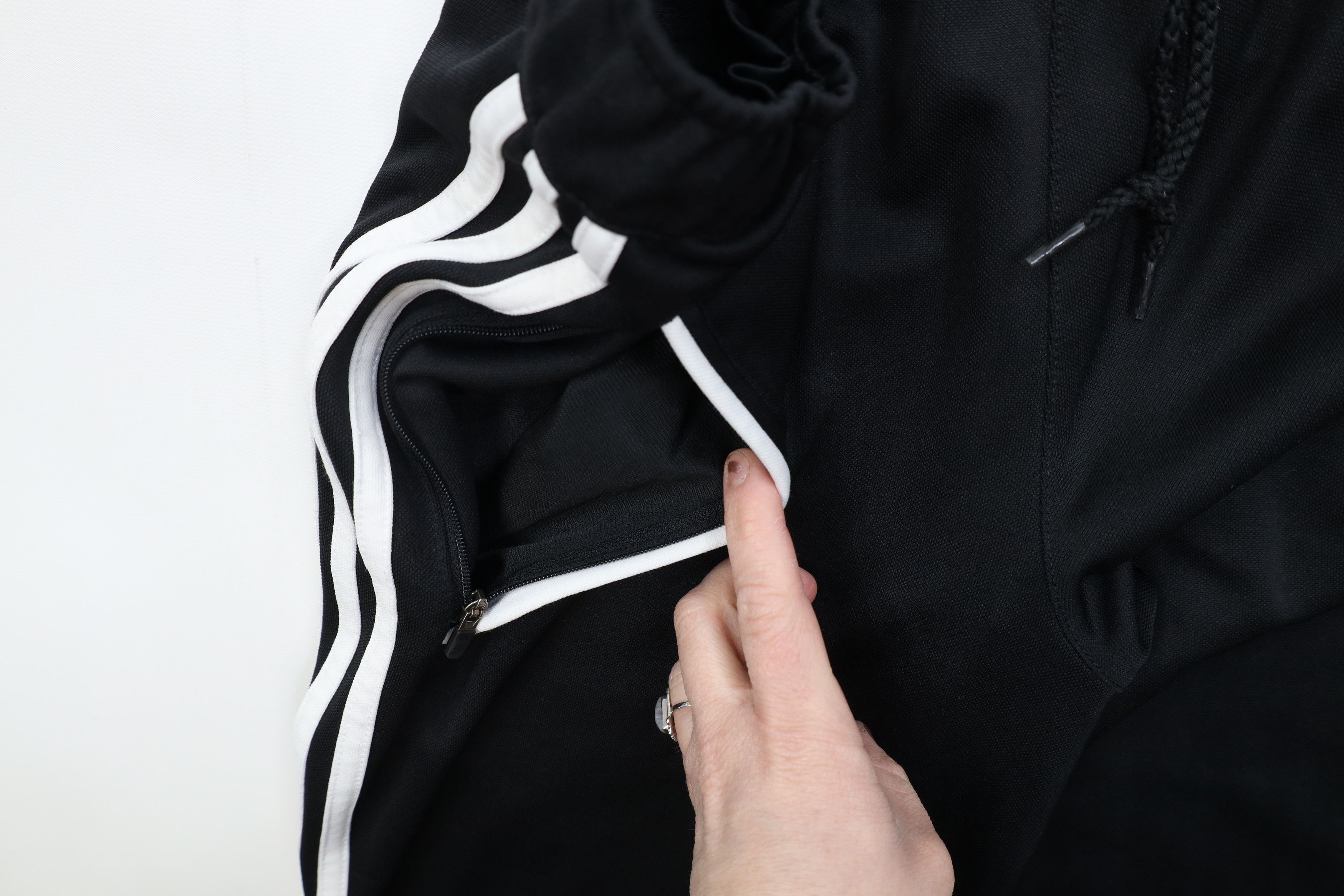 Adidas Vintage Y2K Adidas Tapered Leg Warm Up Soccer Pants Black Size US 34 / EU 50 - 7 Thumbnail
