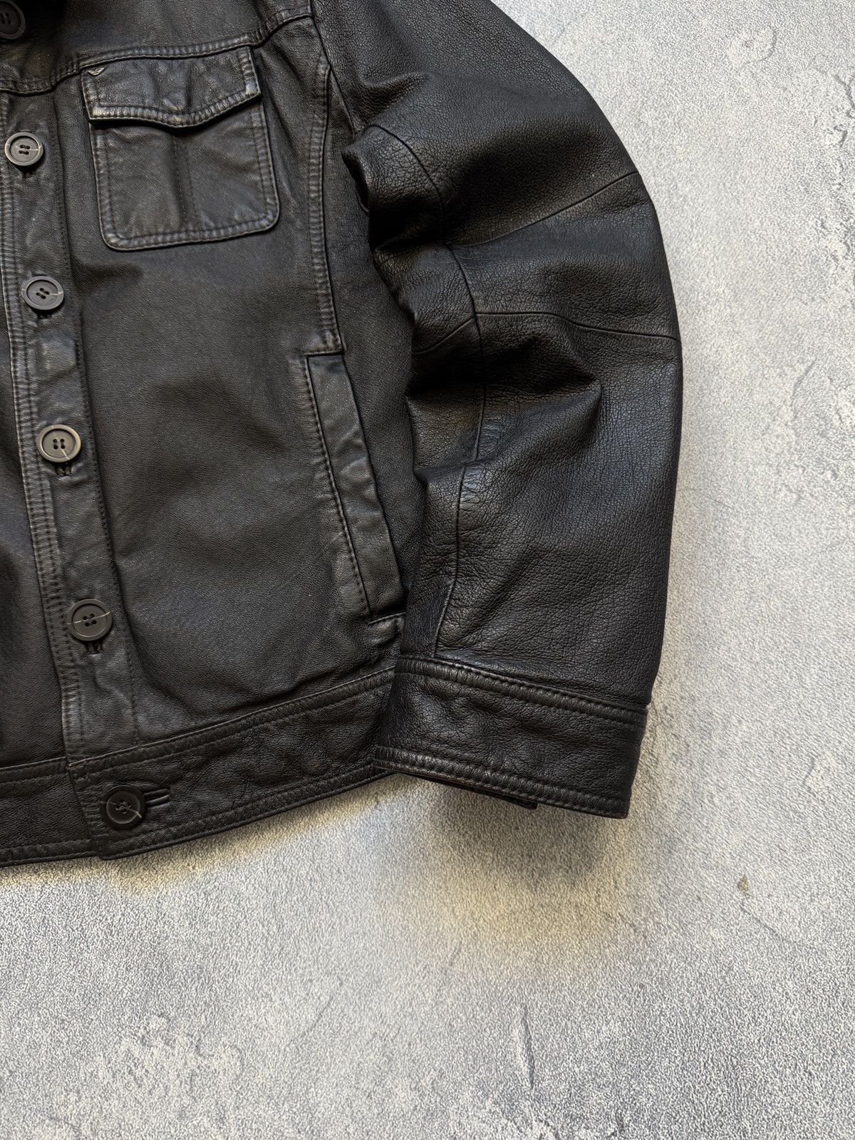 Giorgio Armani Vintage Giorgio Armani Leather Jacket Size L Size US L / EU 52-54 / 3 - 4 Thumbnail