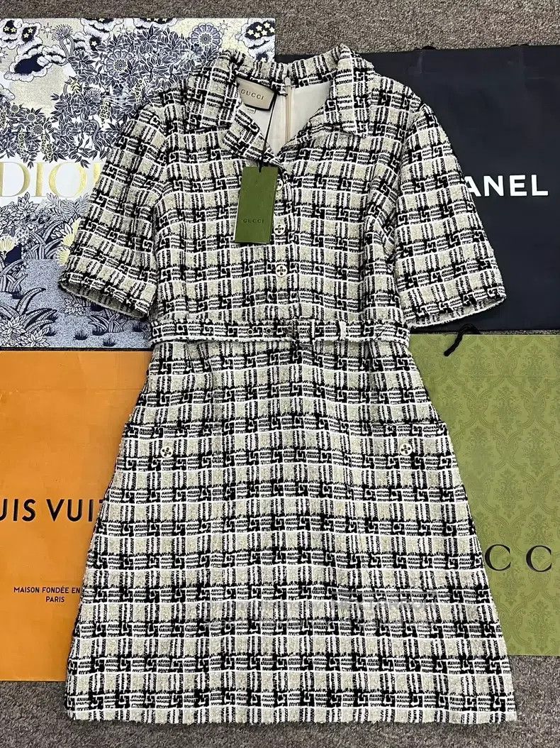 Gucci Gucci Fragrant knitted dress Size M / US 6-8 / IT 42-44 - 1 Thumbnail