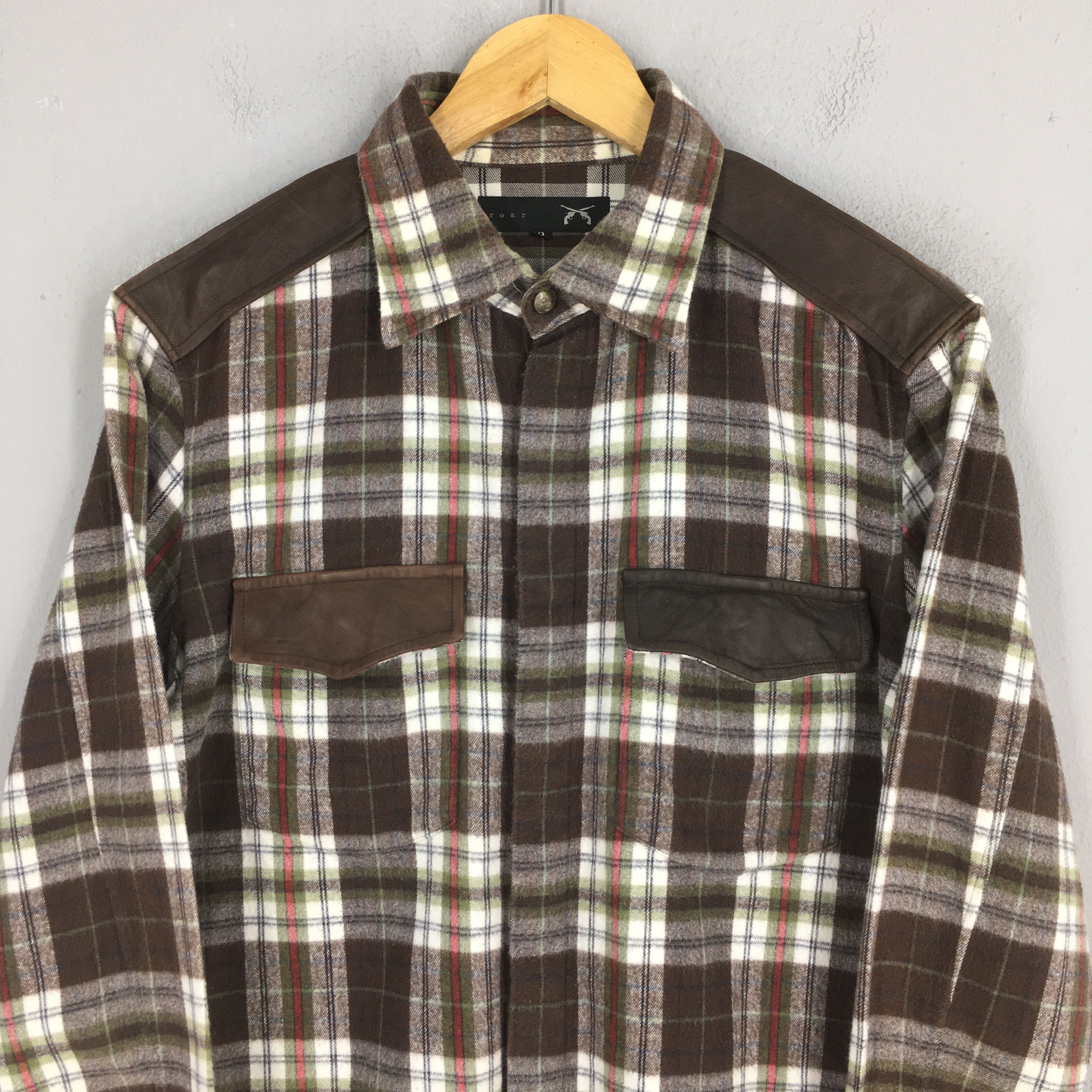 Vintage Vintage Roar Japanese Designer Brown Checkered Flannel Shirt Size US S / EU 44-46 / 1 - 2 Thumbnail