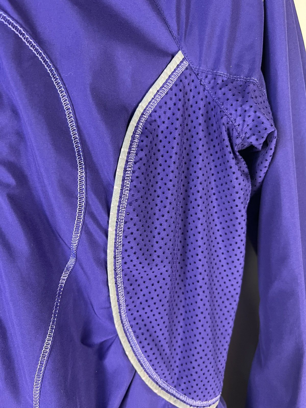 Lululemon Lululemon Run Inspire Jacket Size XS / US 0-2 / IT 36-38 - 4 Thumbnail