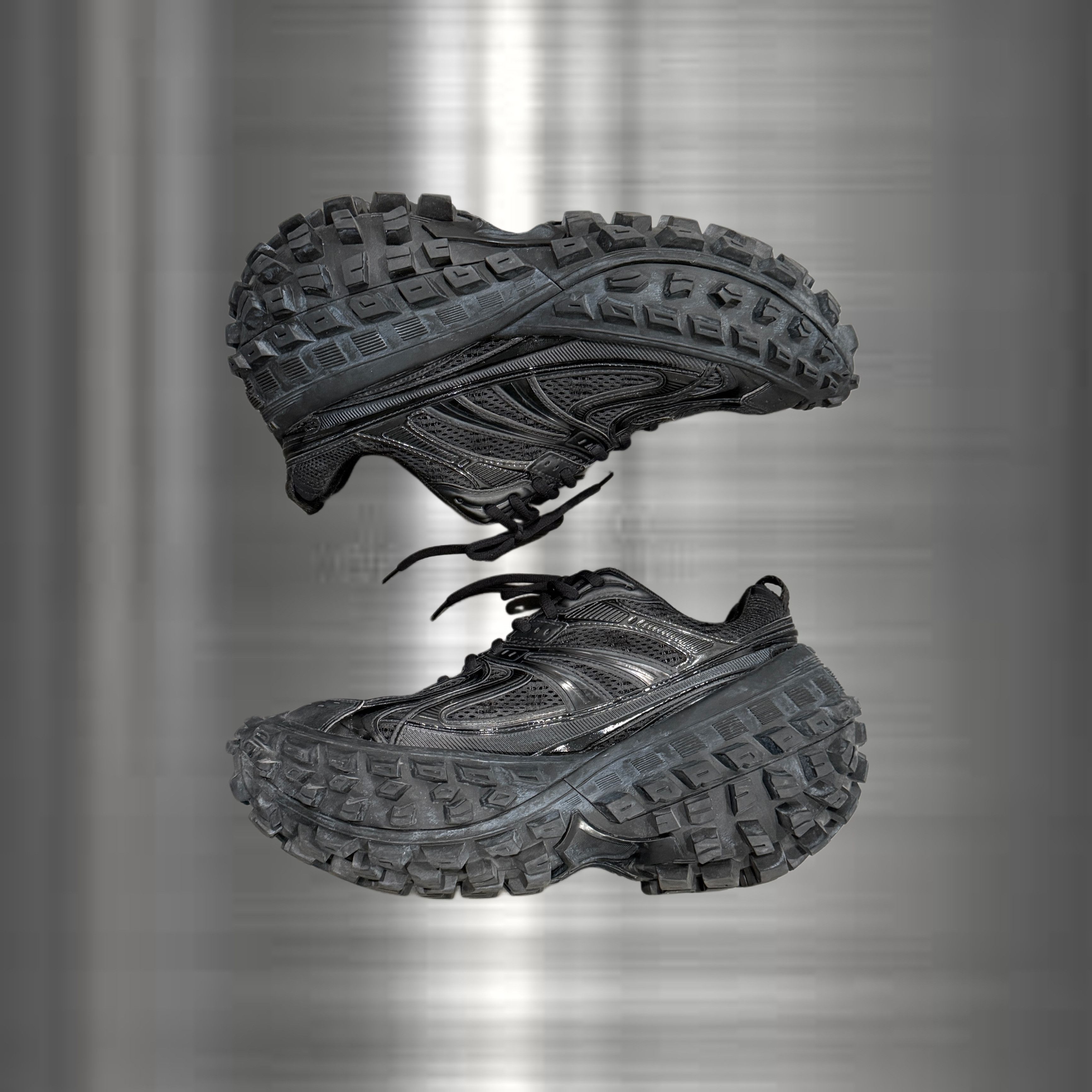 Balenciaga Balenciaga "Bouncer" Sneakers Size US 9 / EU 42 - 1 Thumbnail