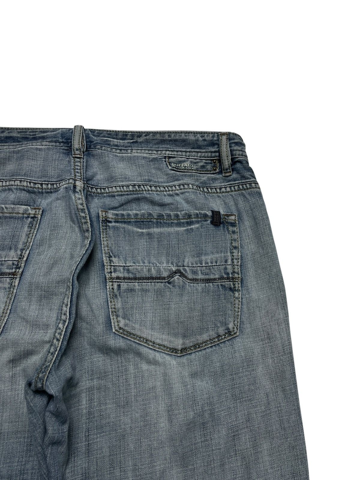 Buffalo David Bitton 2000’s Buffalo David Bitton - Light Wash Denim Pants Size US 34 / EU 50 - 21 Thumbnail