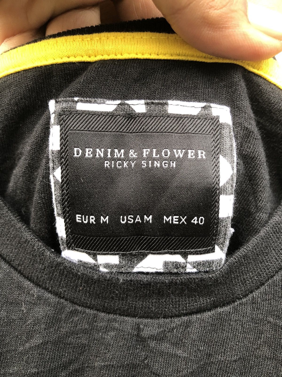 A$AP Rocky × Vintage Denim & Flower Ricky Singh Hardcore Happiness Tee Size US M / EU 48-50 / 2 - 14 Thumbnail