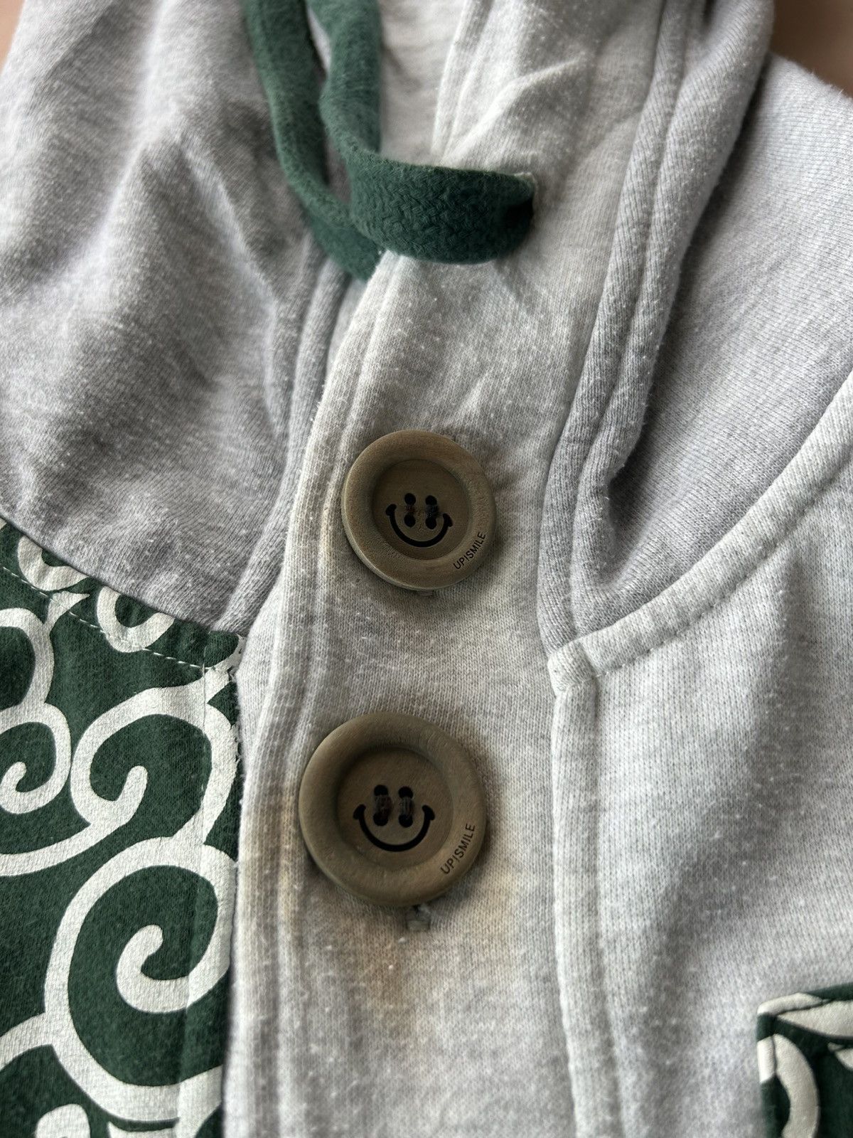 Japanese Brand UP! SMILE JAPAN COLOR BLOCK BUTTON UPS HOODIE Size US L / EU 52-54 / 3 - 9 Thumbnail