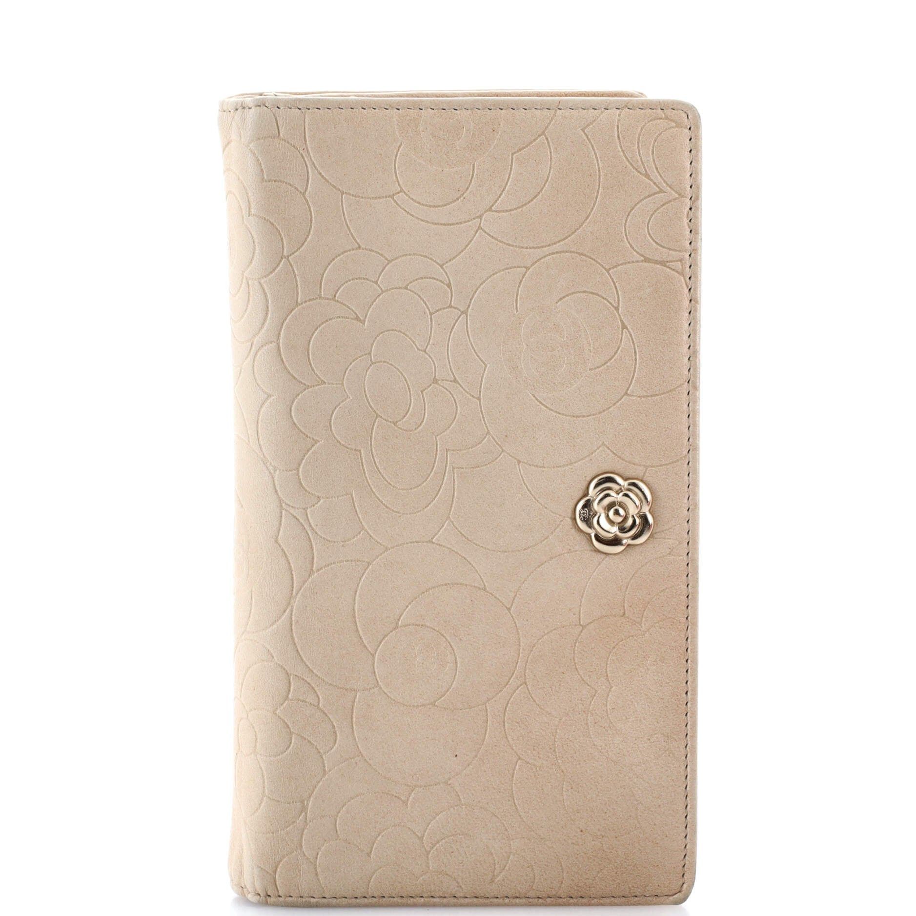 Chanel Bi-Fold Wallet Size ONE SIZE - 1 Thumbnail
