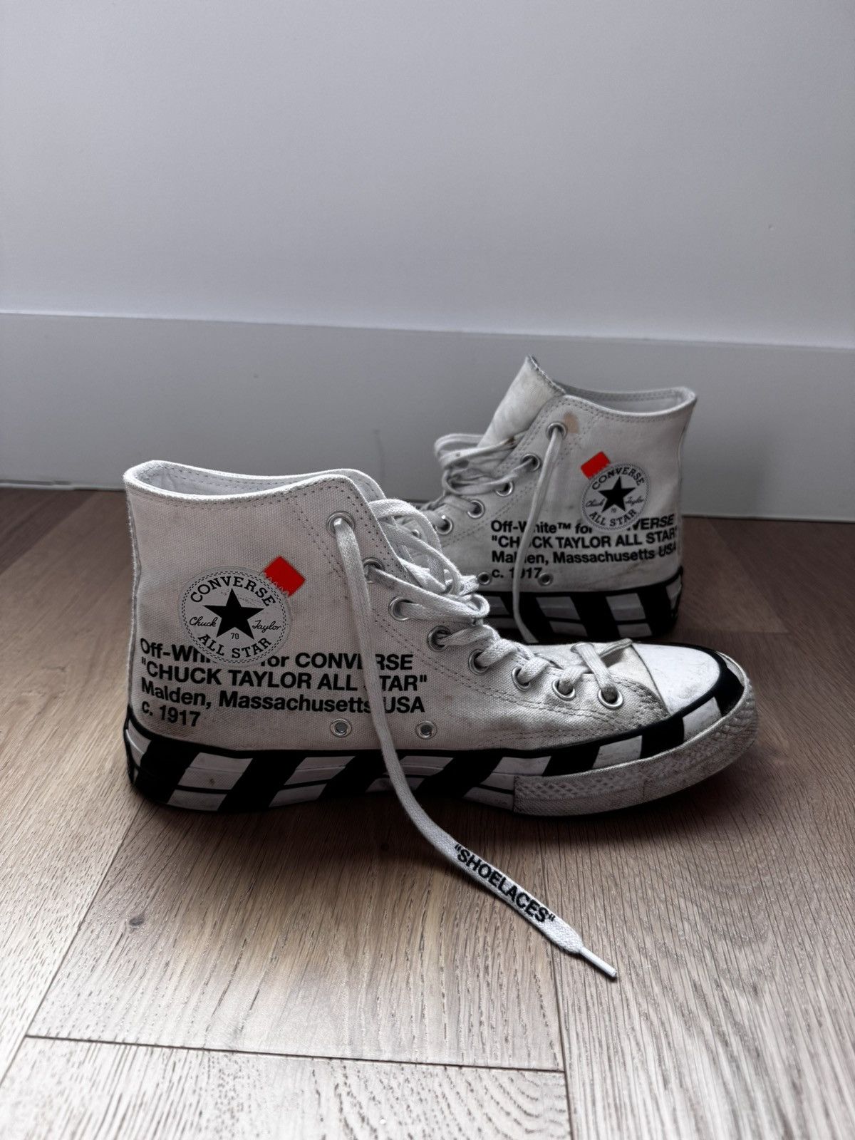 Converse × Off-White Off-White x Chuck 70 Sneakers Size US 9 / EU 42 - 2 Thumbnail