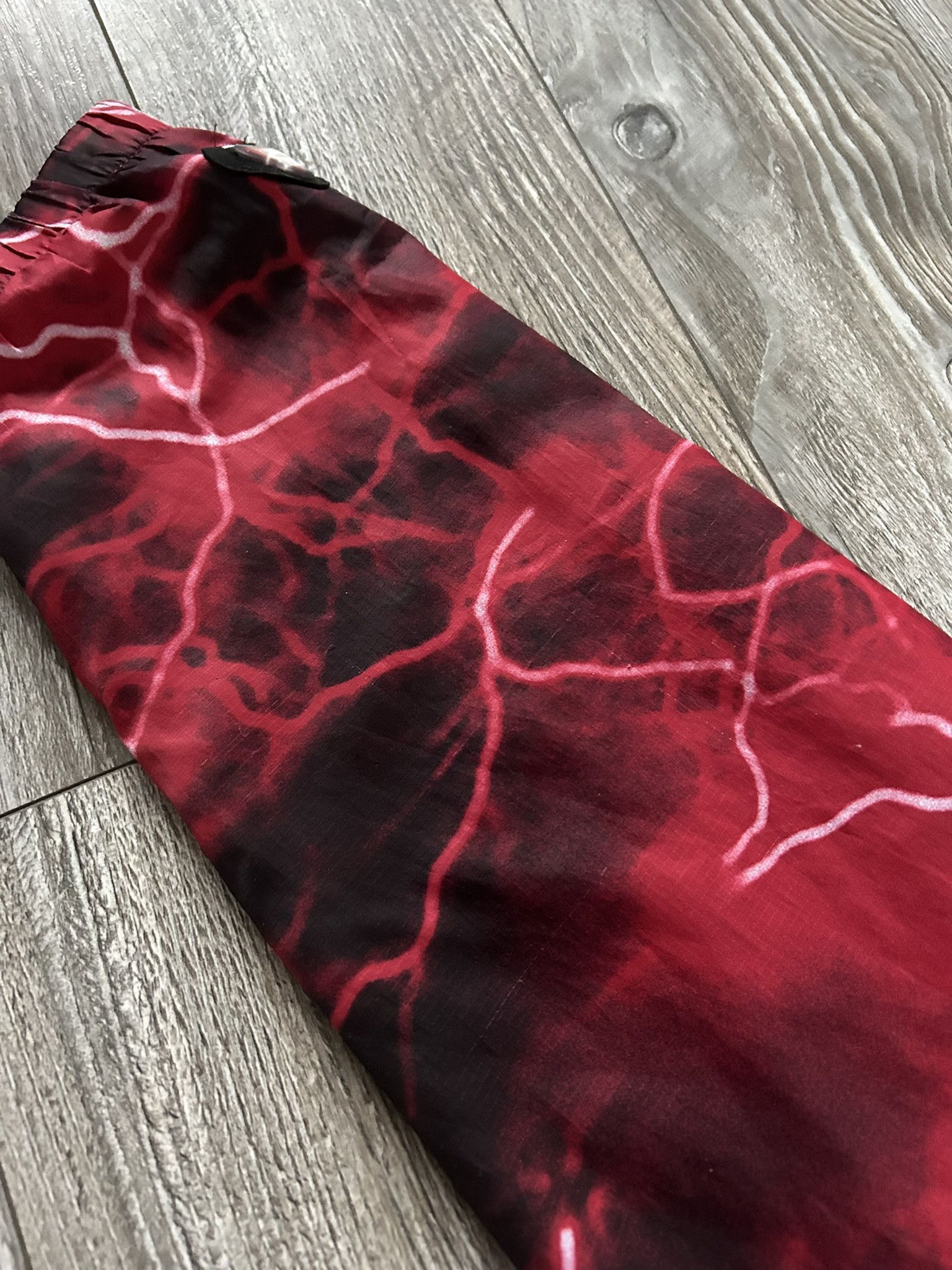 Nike Nike Windbreaker Jacket Red Lightning Print Hooded Vintage Size US S / EU 44-46 / 1 - 19 Thumbnail