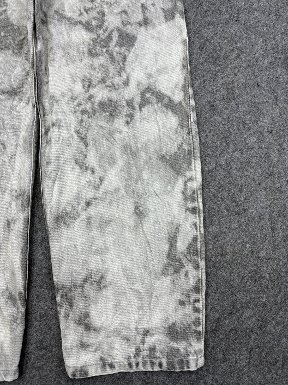 Japanese Brand Archival Page Boy Full Cloudy Fades Balloon Denim F831 Size US 27 - 9 Thumbnail