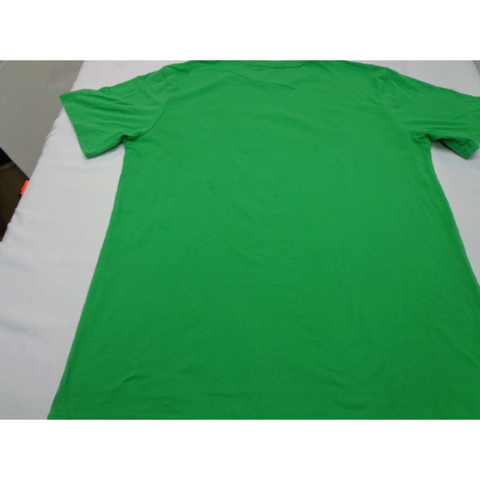 Vintage Care Bears Good Luck Bear T-Shirt Who Needs Luck? Size L Unisex Adults Short Sleeve Green Cotton Blend Adult Large T-Shirt Womens/Mens Size US L / EU 52-54 / 3 - 6 Thumbnail