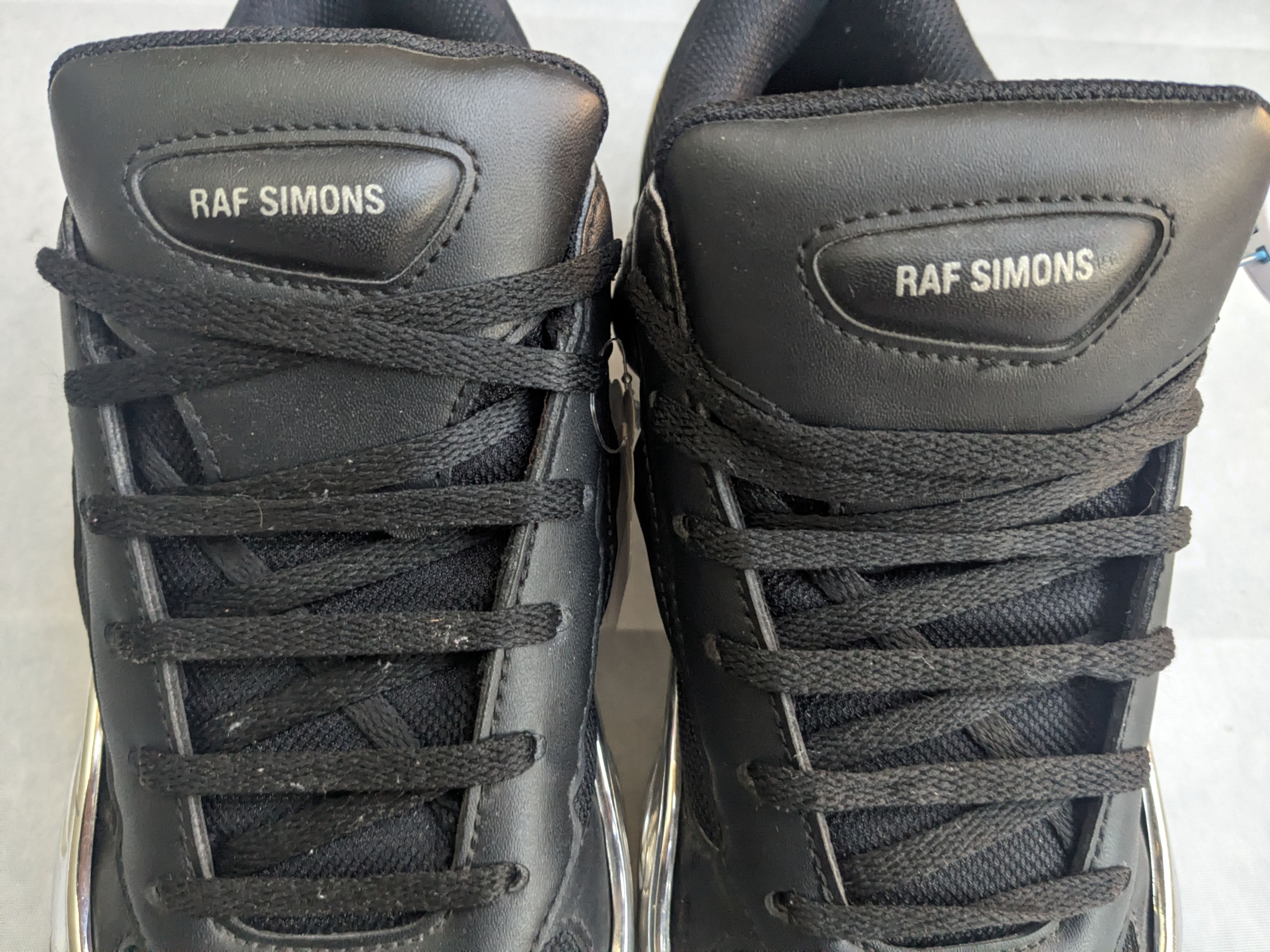 Raf Simons Adidas x Raf Simons Ozweego Mirrored Black Silver EE7944 Size US 9 / EU 42 - 3 Thumbnail