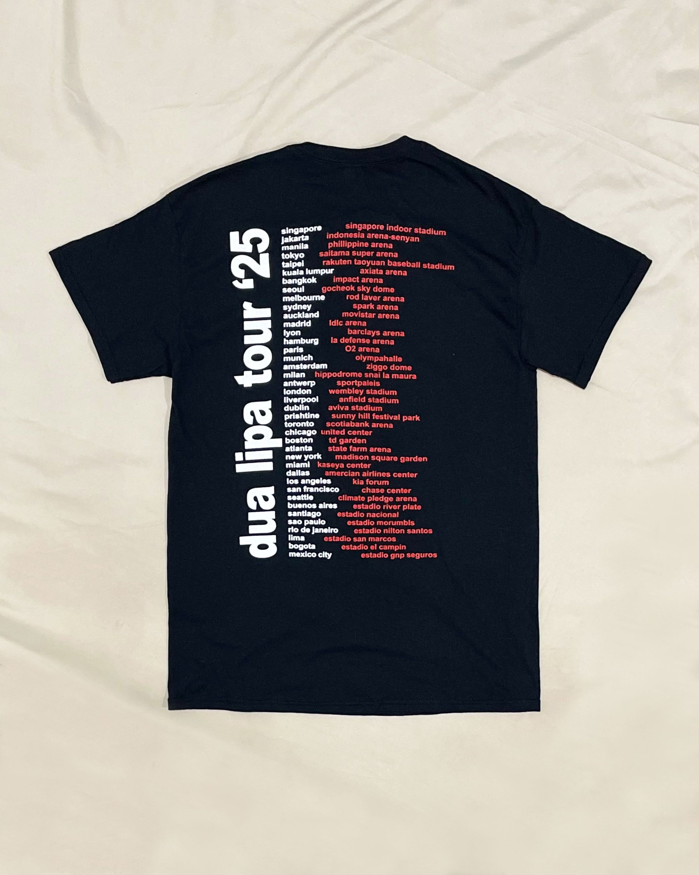Band Tees Dua Lipa Radical Optimism Tour '25 Tshirt/ Black Size M / US 6-8 / IT 42-44 - 2 Thumbnail